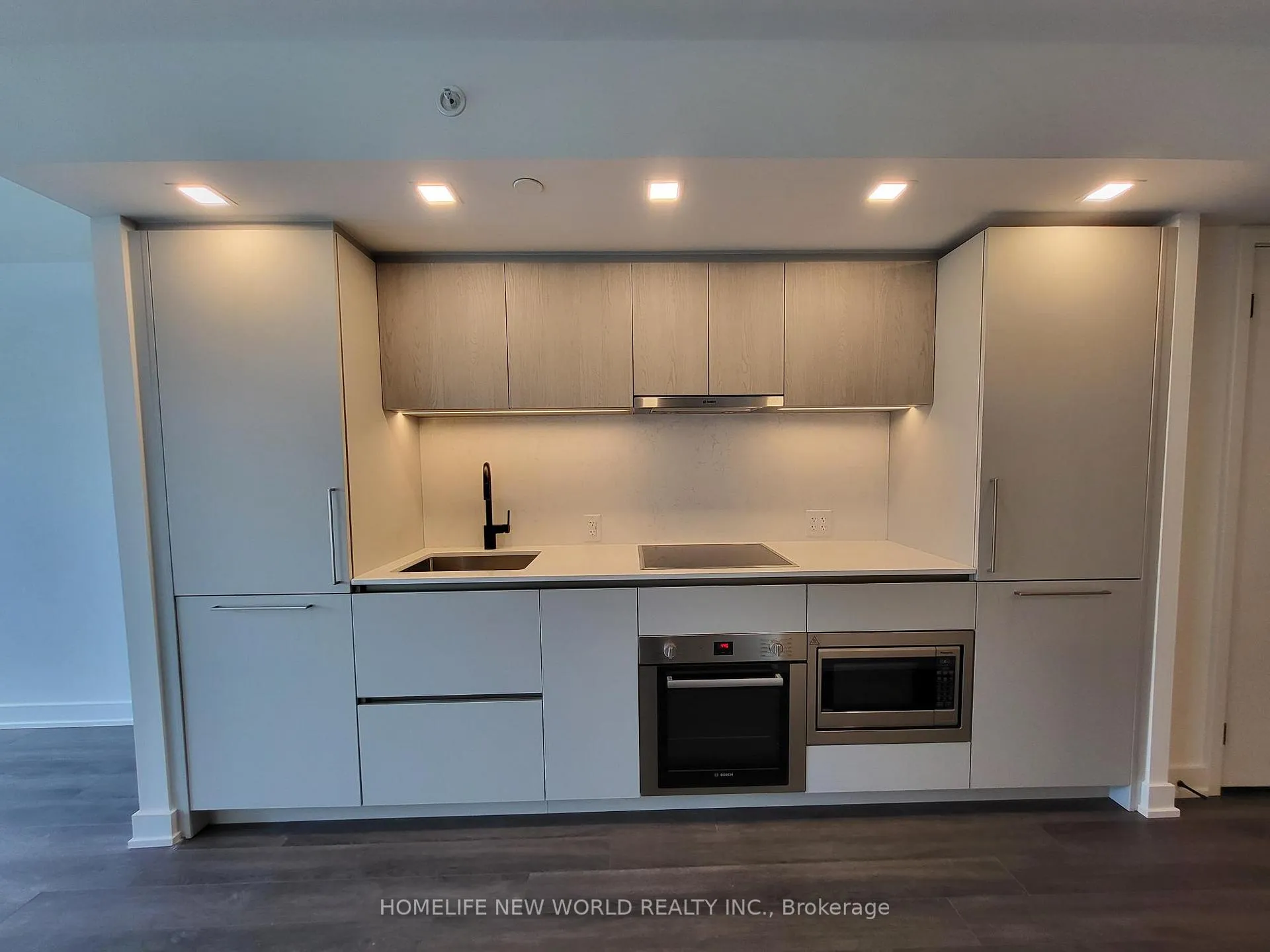 Photo 2 of Unit 901, 609 Sherbourne Street, Toronto, North St. James Town — HOMEH