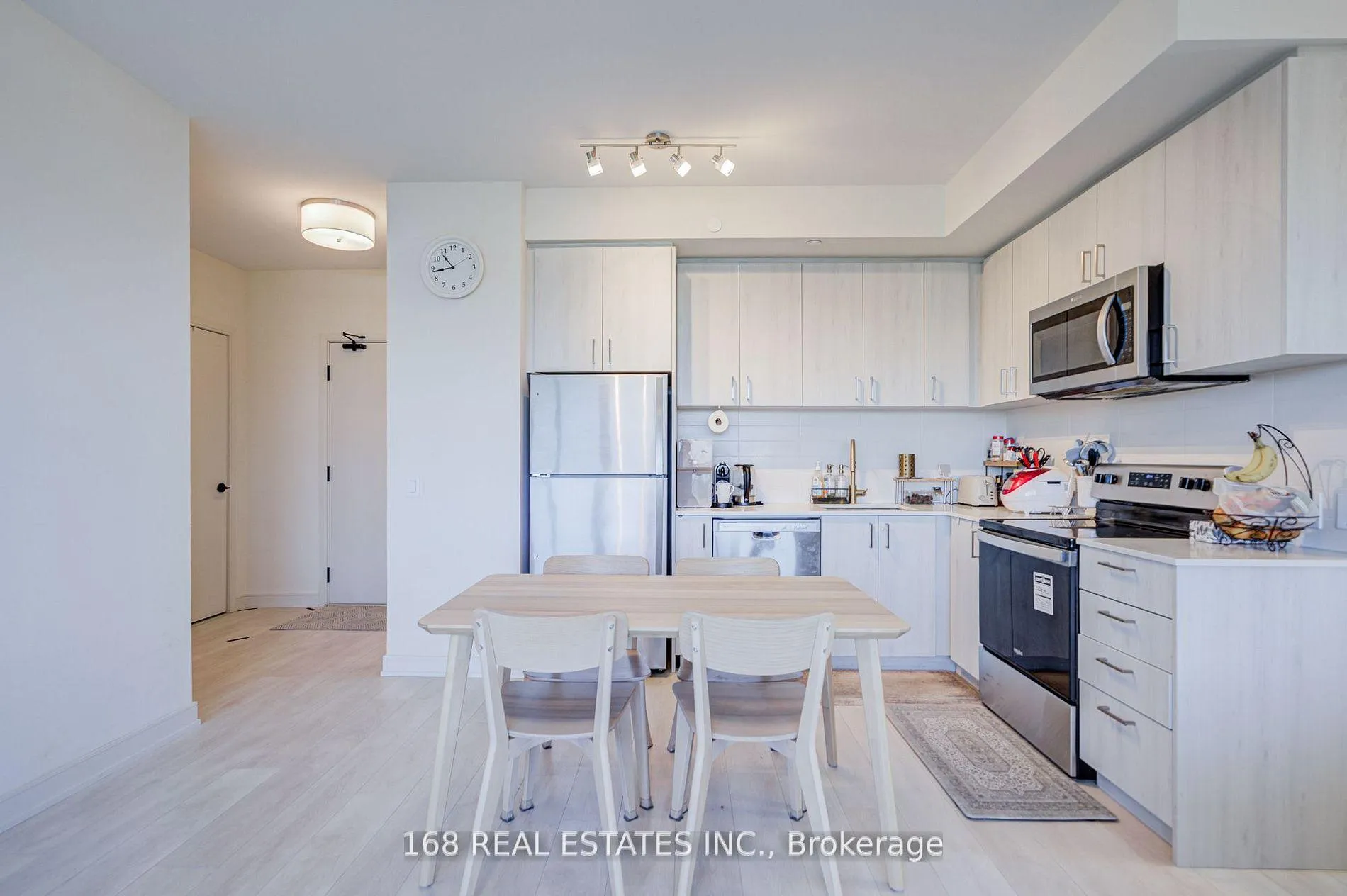 Photo 2 of Unit 1603, 8010 Derry Road W, Milton, Coates — HOMEH