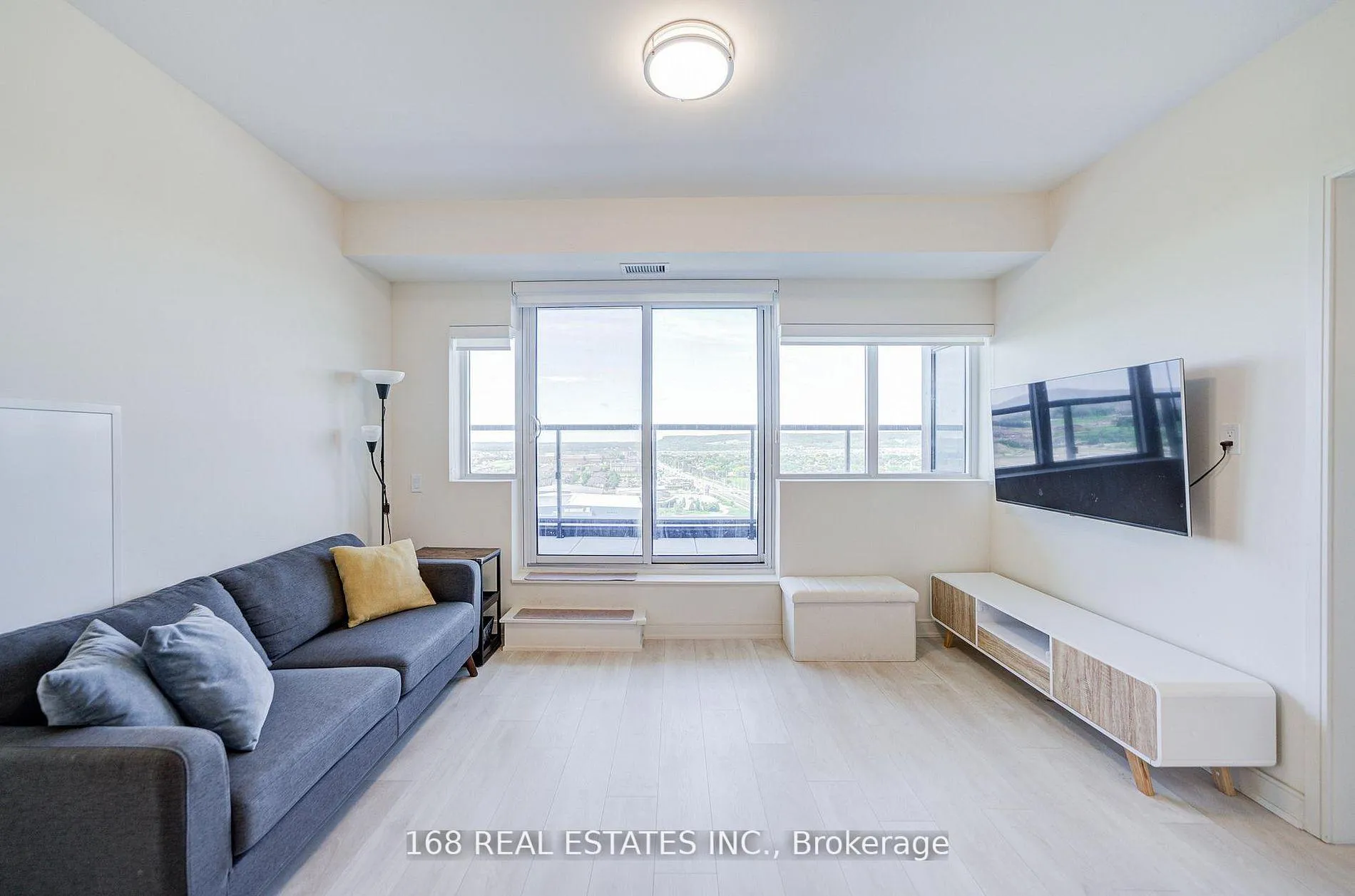 Photo 4 of Unit 1603, 8010 Derry Road W, Milton, Coates — HOMEH