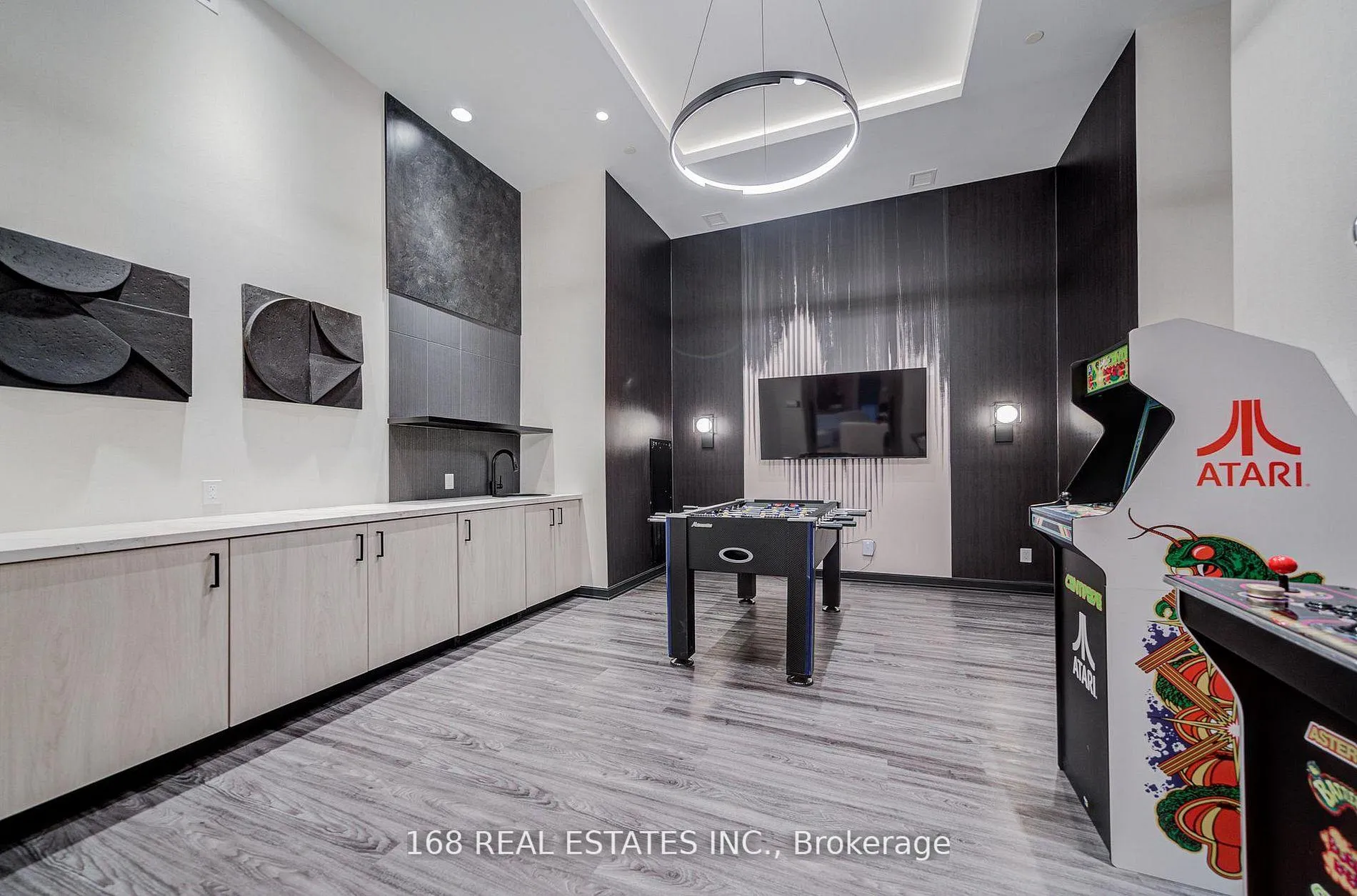 Photo 14 of Unit 1603, 8010 Derry Road W, Milton, Coates — HOMEH
