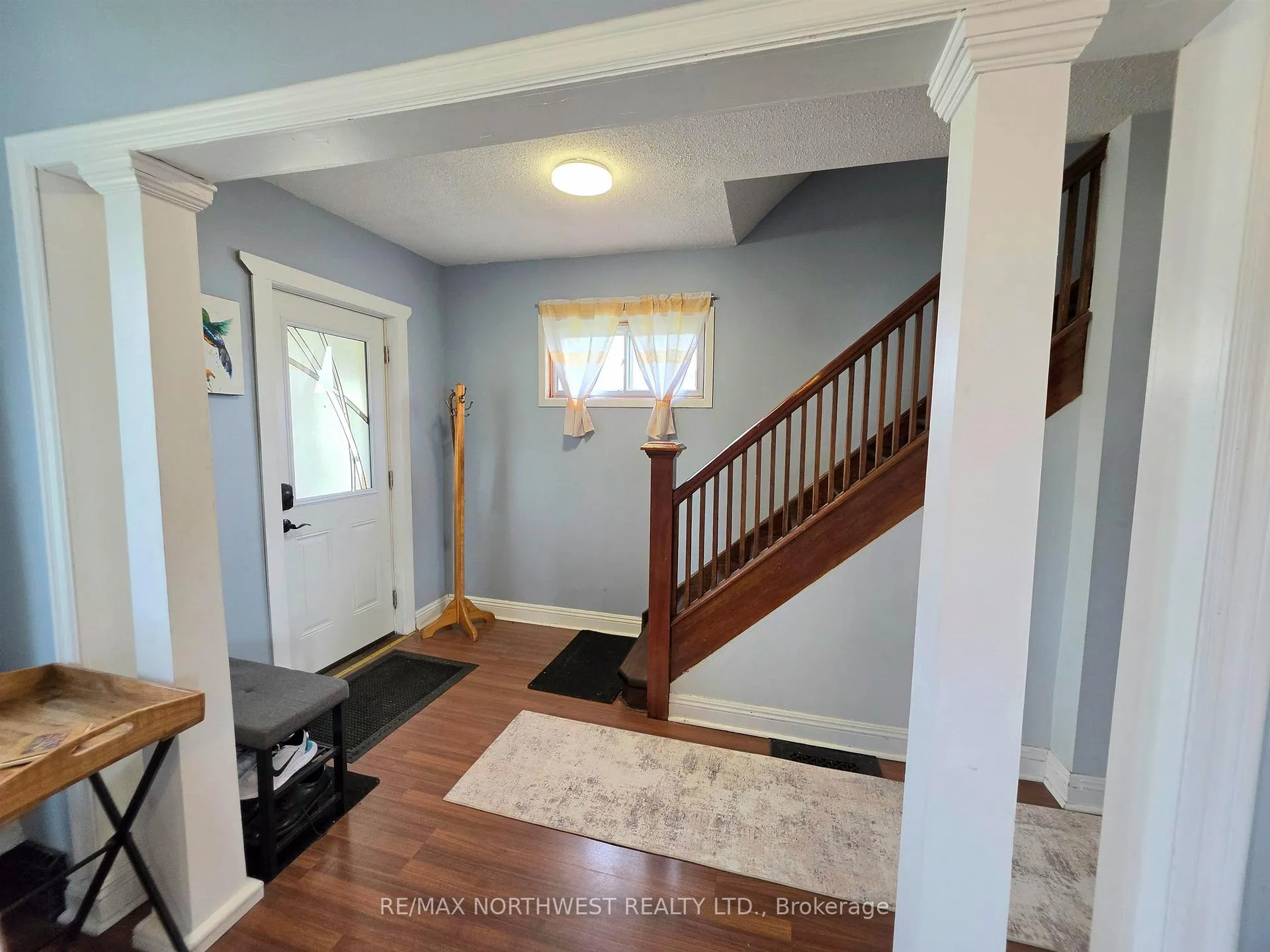Photo 21 of 401 Third Street South, Kenora, Downtown — HOMEH