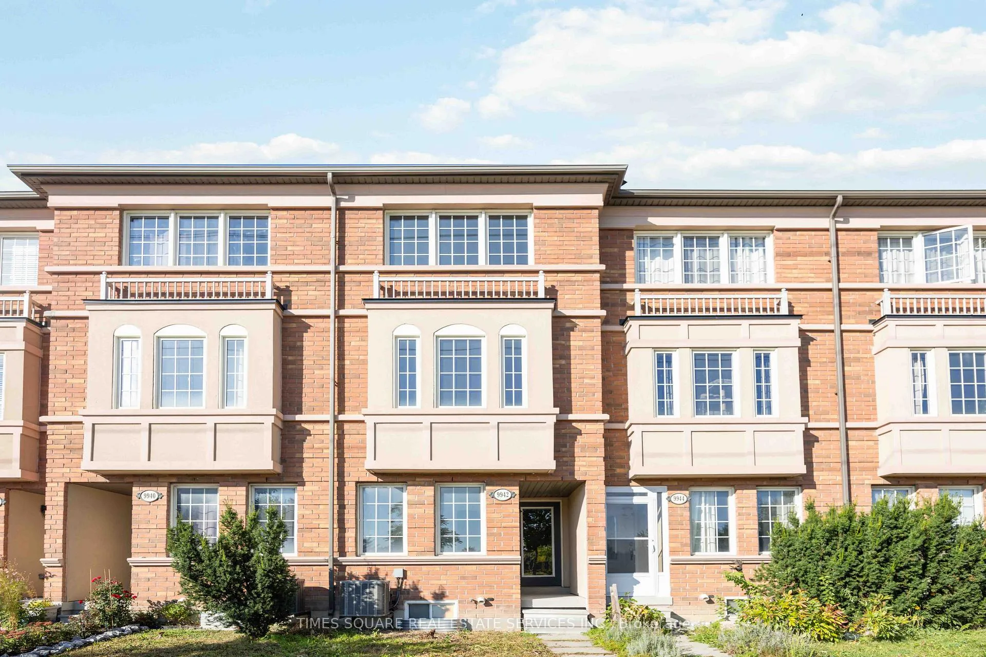Photo 1 of 9942 McCowan Road, Markham, Berczy — HOMEH