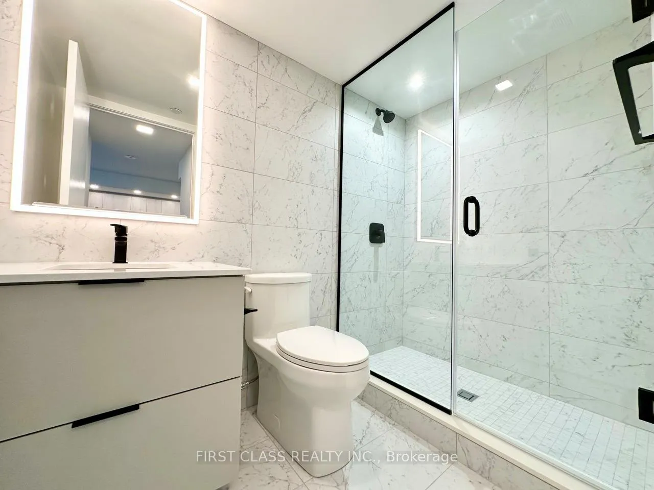 Photo 9 of Unit 2103, 609 Sherbourne Street, Toronto, North St. James Town — HOMEH