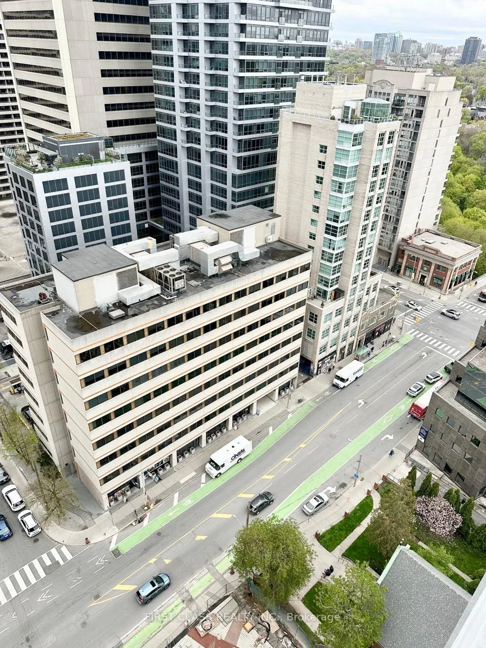 Photo 11 of Unit 2103, 609 Sherbourne Street, Toronto, North St. James Town — HOMEH