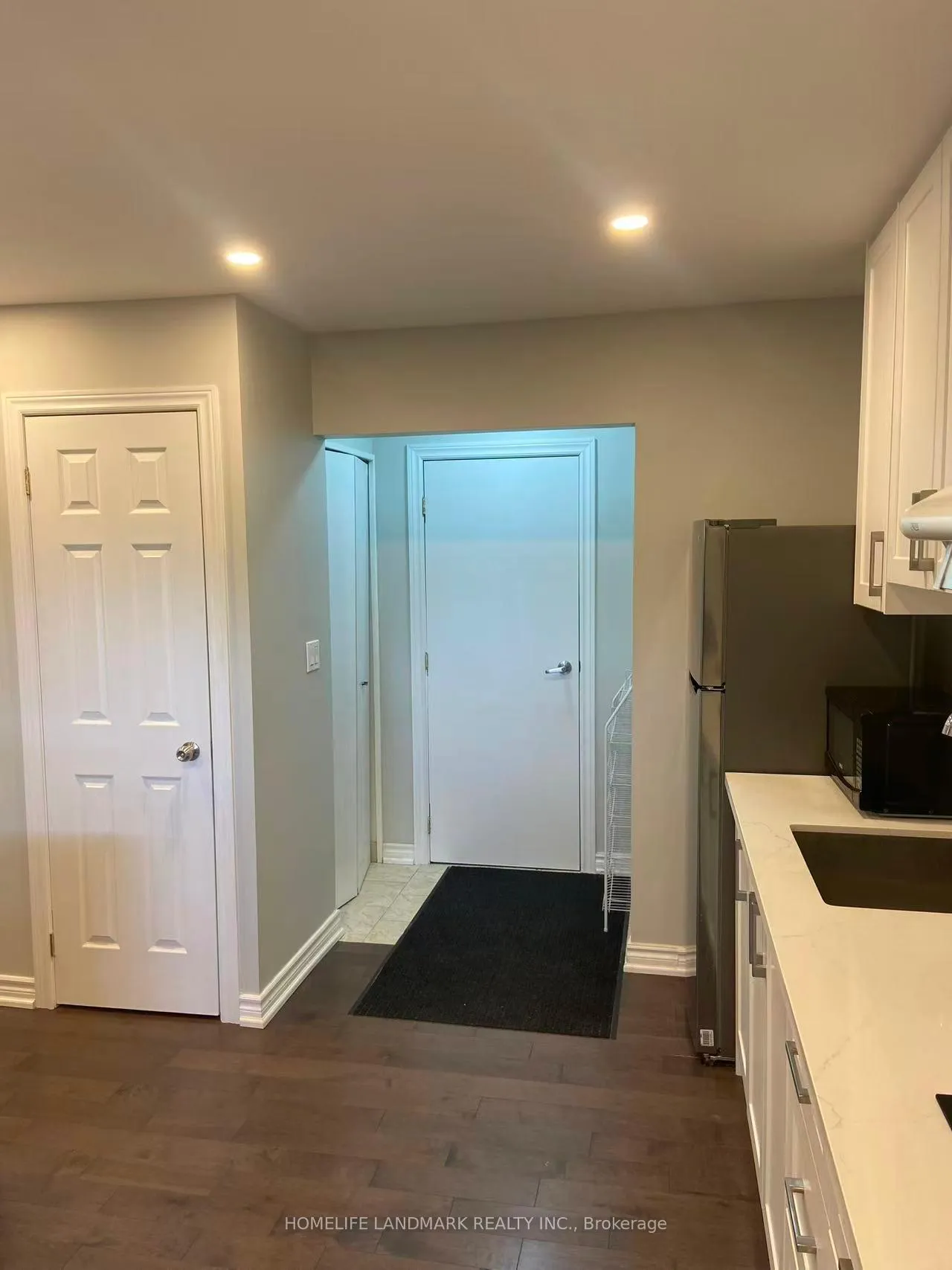 Photo 4 of Unit 102, 210 Timberbank Boulevard, Scarborough, L'Amoreaux — HOMEH