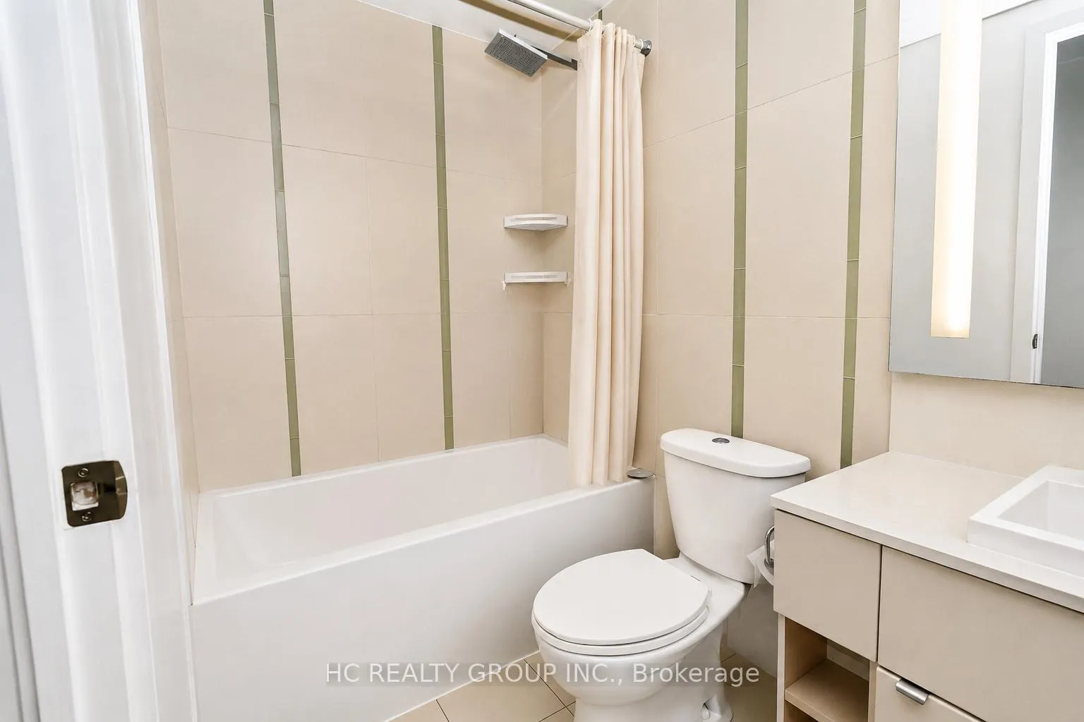 Photo 14 of Unit 3906, 101 Peter Street, Toronto, Waterfront Communities — HOMEH