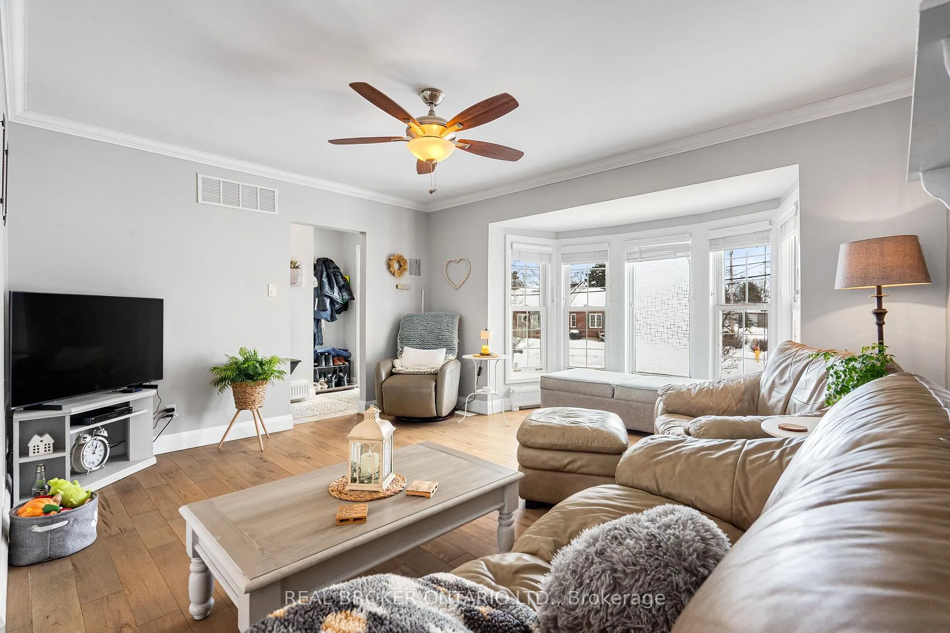 Photo 9 of 12 Florence Street, Smiths Falls, Smiths Falls — HOMEH
