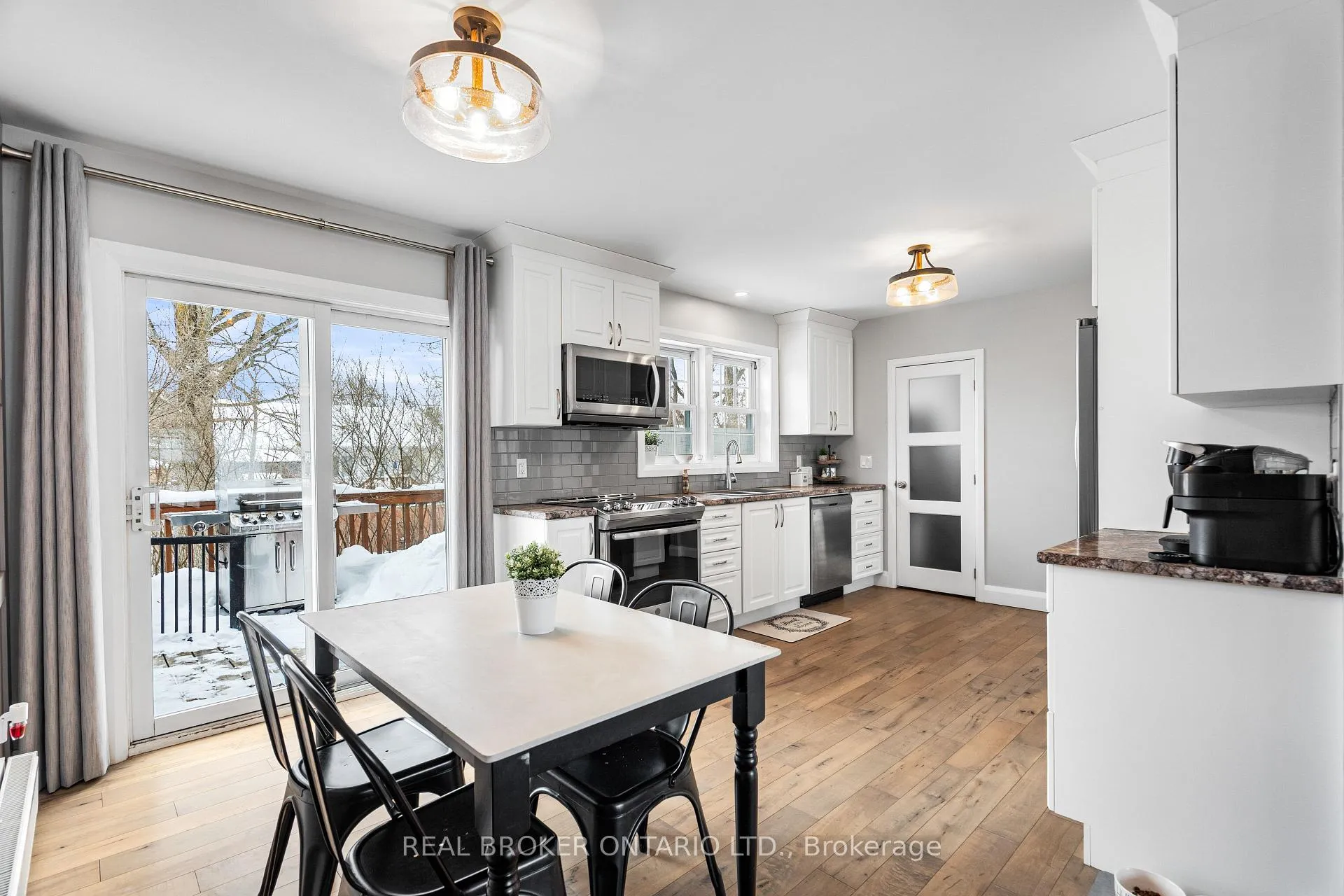 Photo 13 of 12 Florence Street, Smiths Falls, Smiths Falls — HOMEH