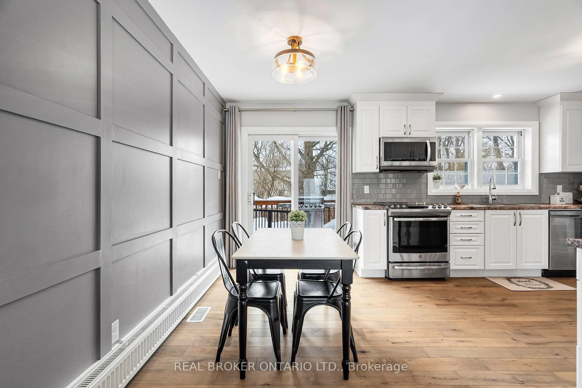 Photo 31 of 12 Florence Street, Smiths Falls, Smiths Falls — HOMEH