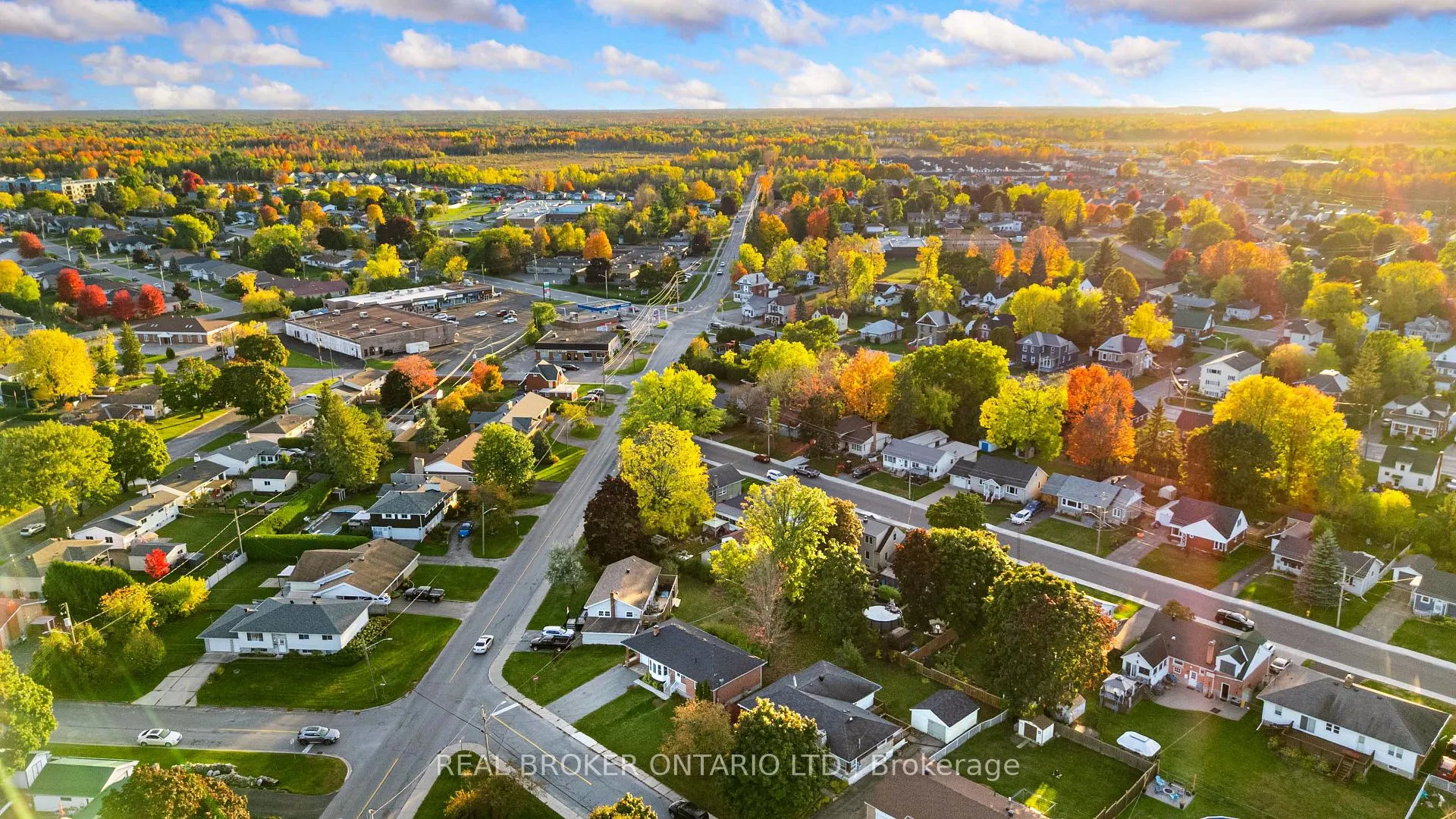 Photo 45 of 12 Florence Street, Smiths Falls, Smiths Falls — HOMEH