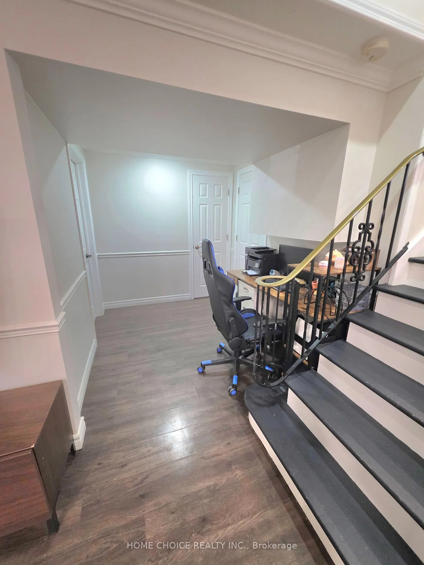 Photo 26 of 130 Champlain Crescent, Kitchener, Heritage Park - Kitchener — HOMEH