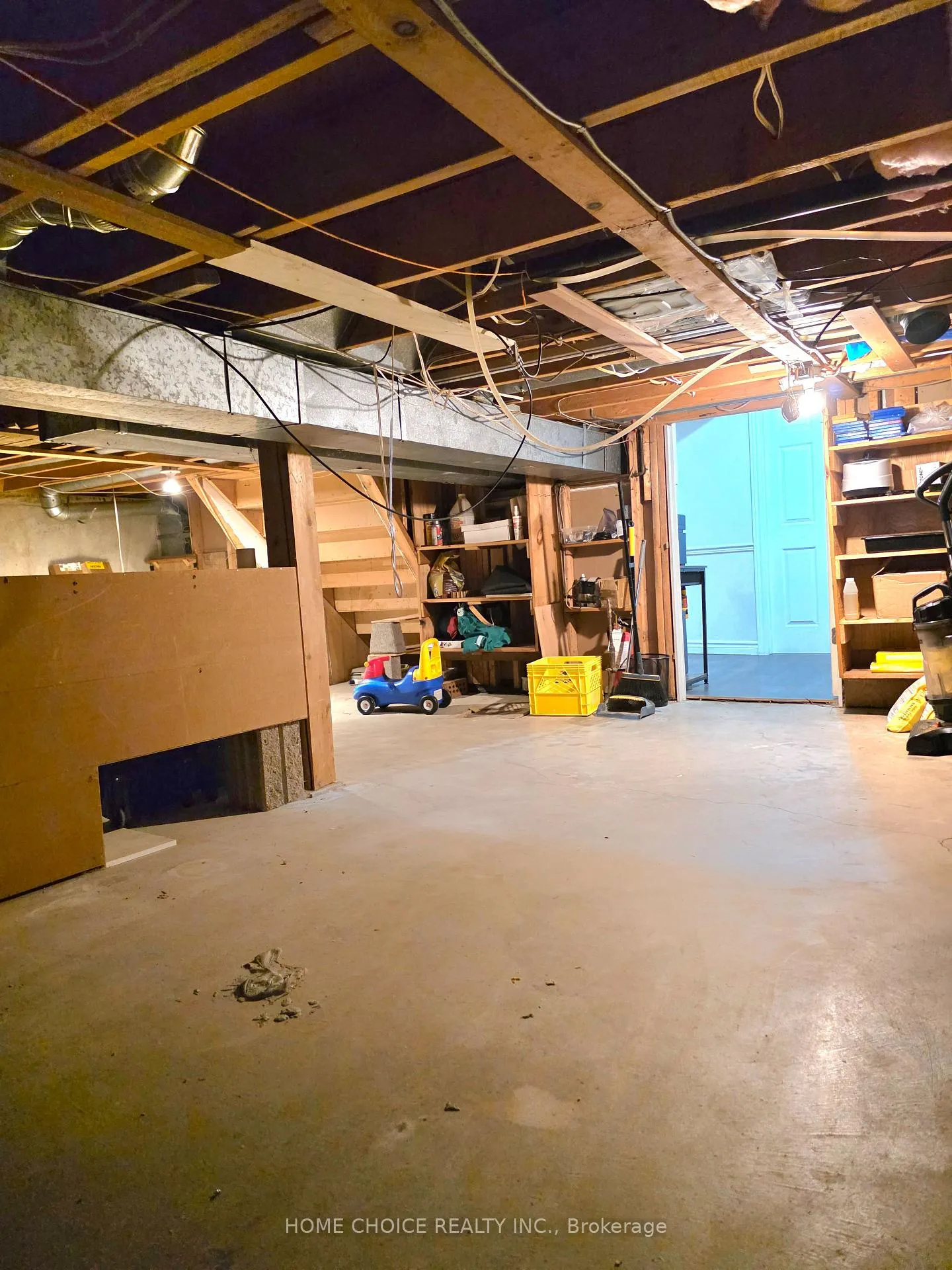 Photo 29 of 130 Champlain Crescent, Kitchener, Heritage Park - Kitchener — HOMEH