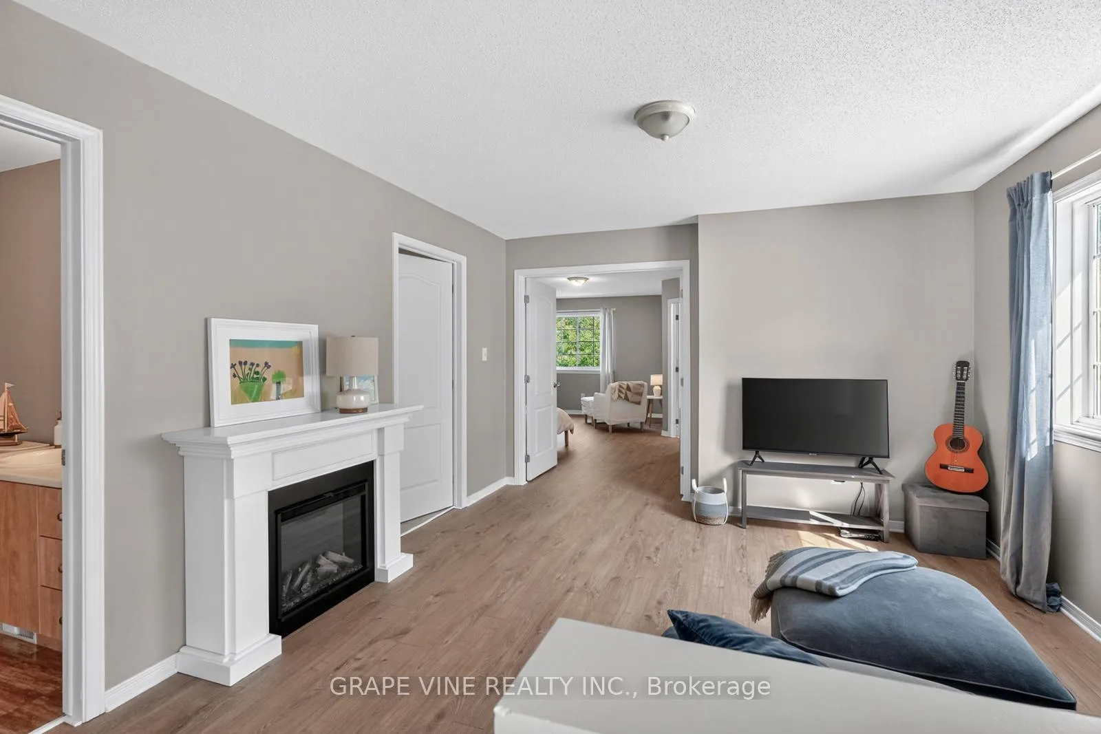 Photo 25 of 21 Fieldberry Private, Ottawa, Barrhaven - Stonebridge — HOMEH