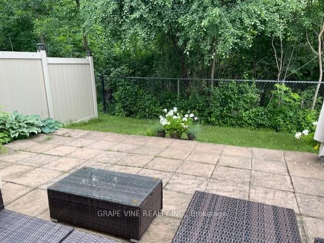 Photo 39 of 21 Fieldberry Private, Ottawa, Barrhaven - Stonebridge — HOMEH