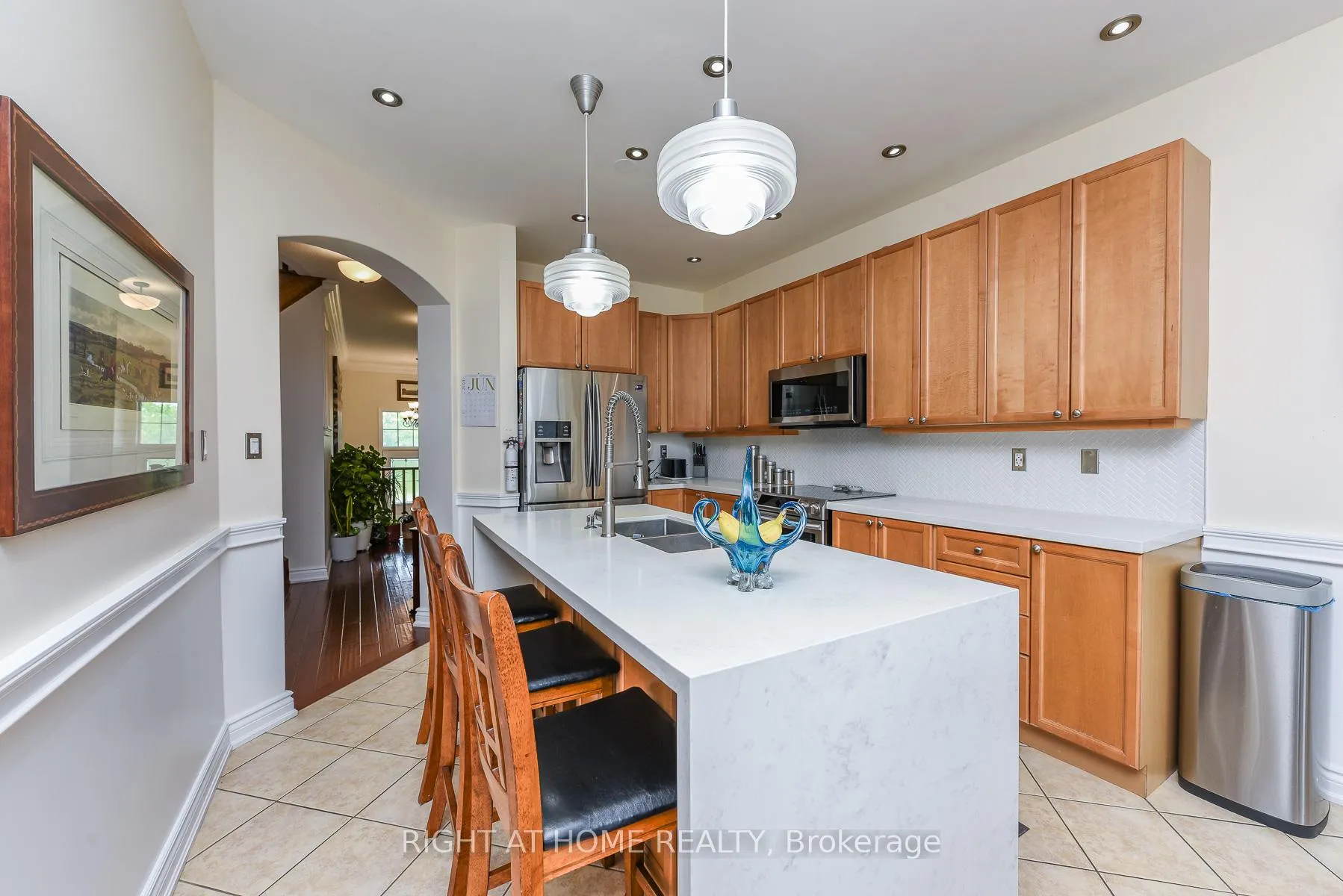 Photo 11 of 4 Dencor Street, Brampton, Credit Valley — HOMEH