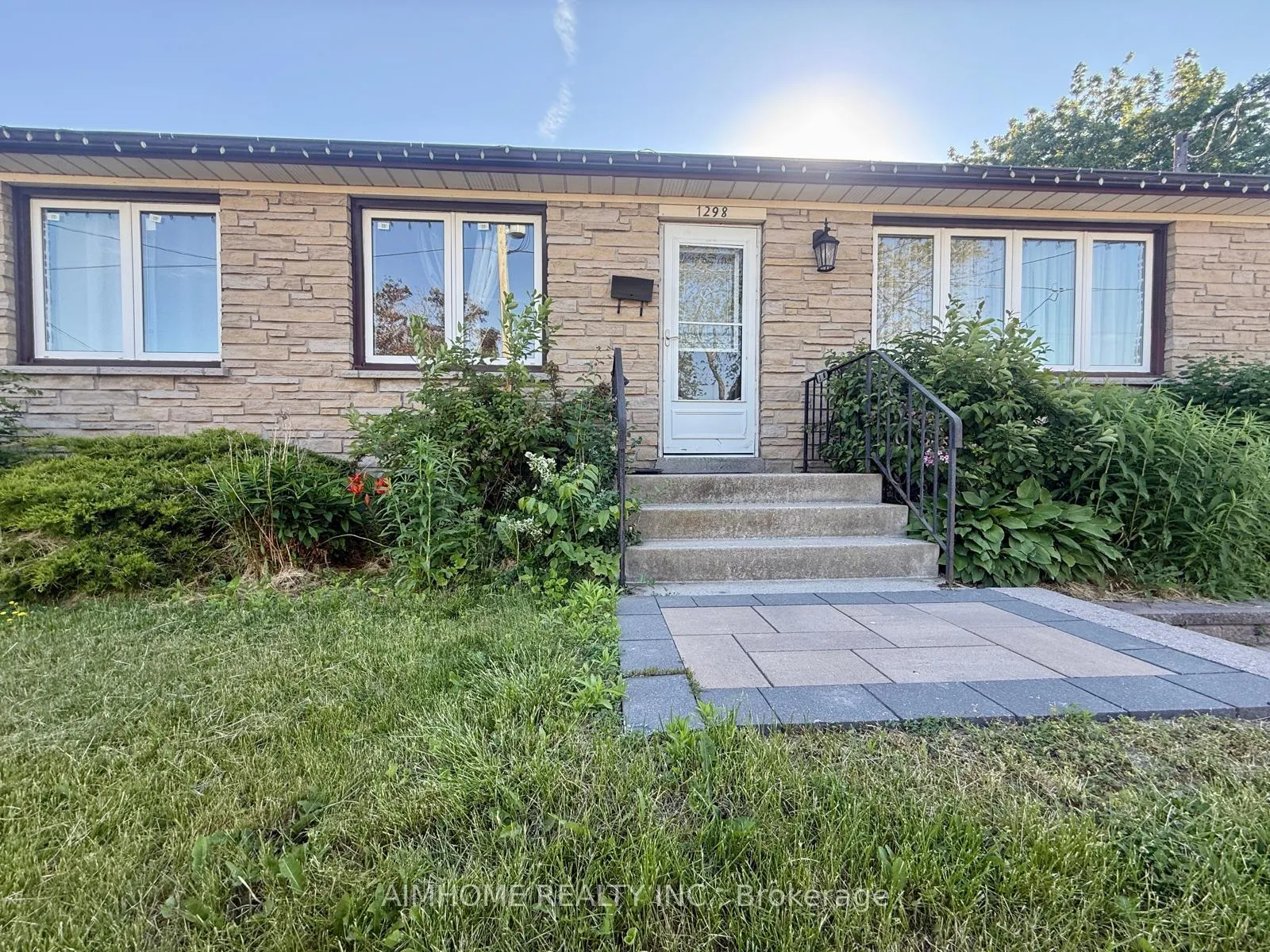 Photo 2 of Unit Main, 1298 Minden Street, Oshawa, Lakeview — HOMEH