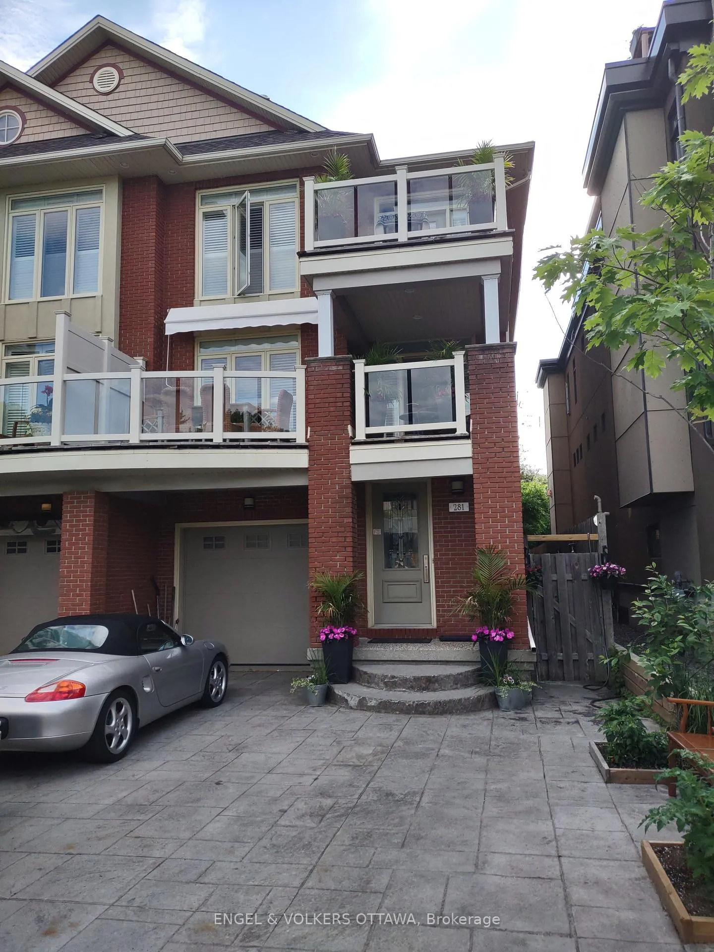 Photo 2 of 281 Kirchoffer Avenue, Ottawa, Westboro West — HOMEH