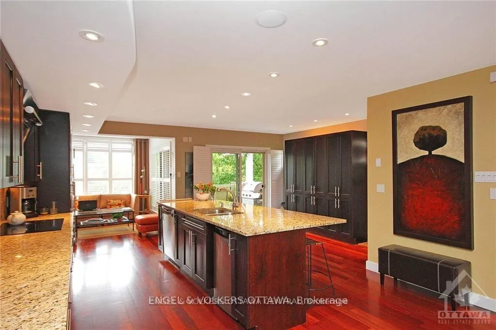 Photo 4 of 281 Kirchoffer Avenue, Ottawa, Westboro West — HOMEH