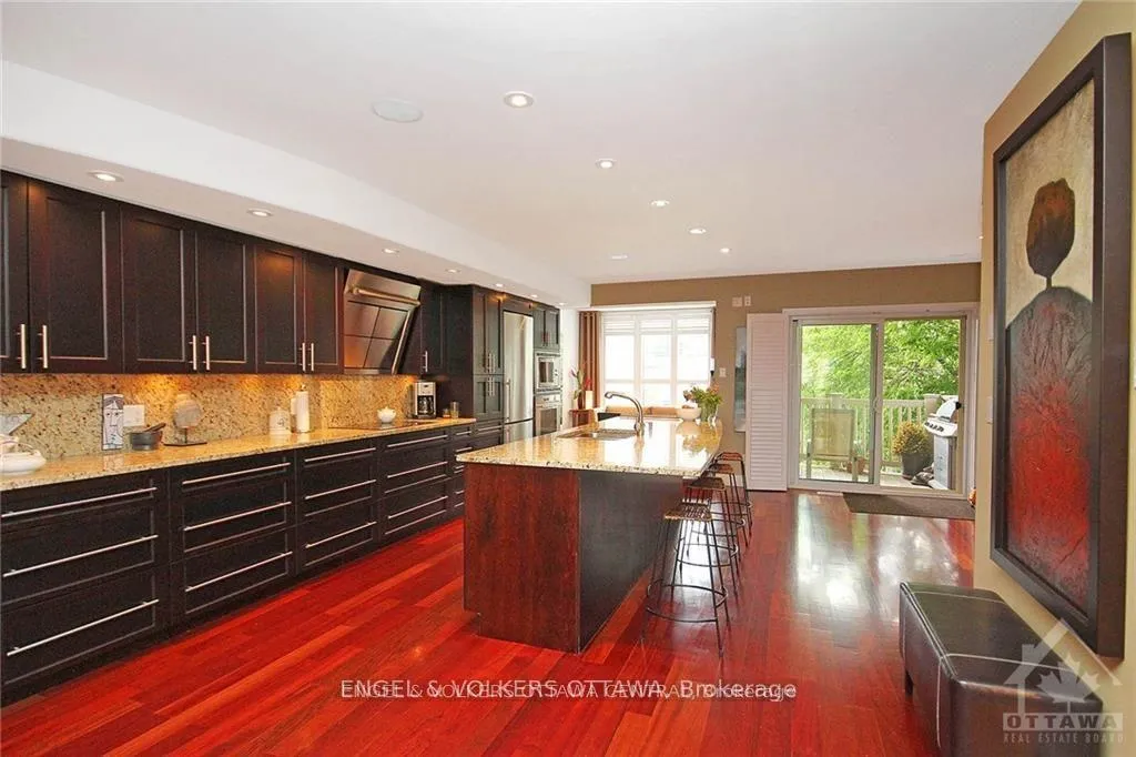 Photo 6 of 281 Kirchoffer Avenue, Ottawa, Westboro West — HOMEH