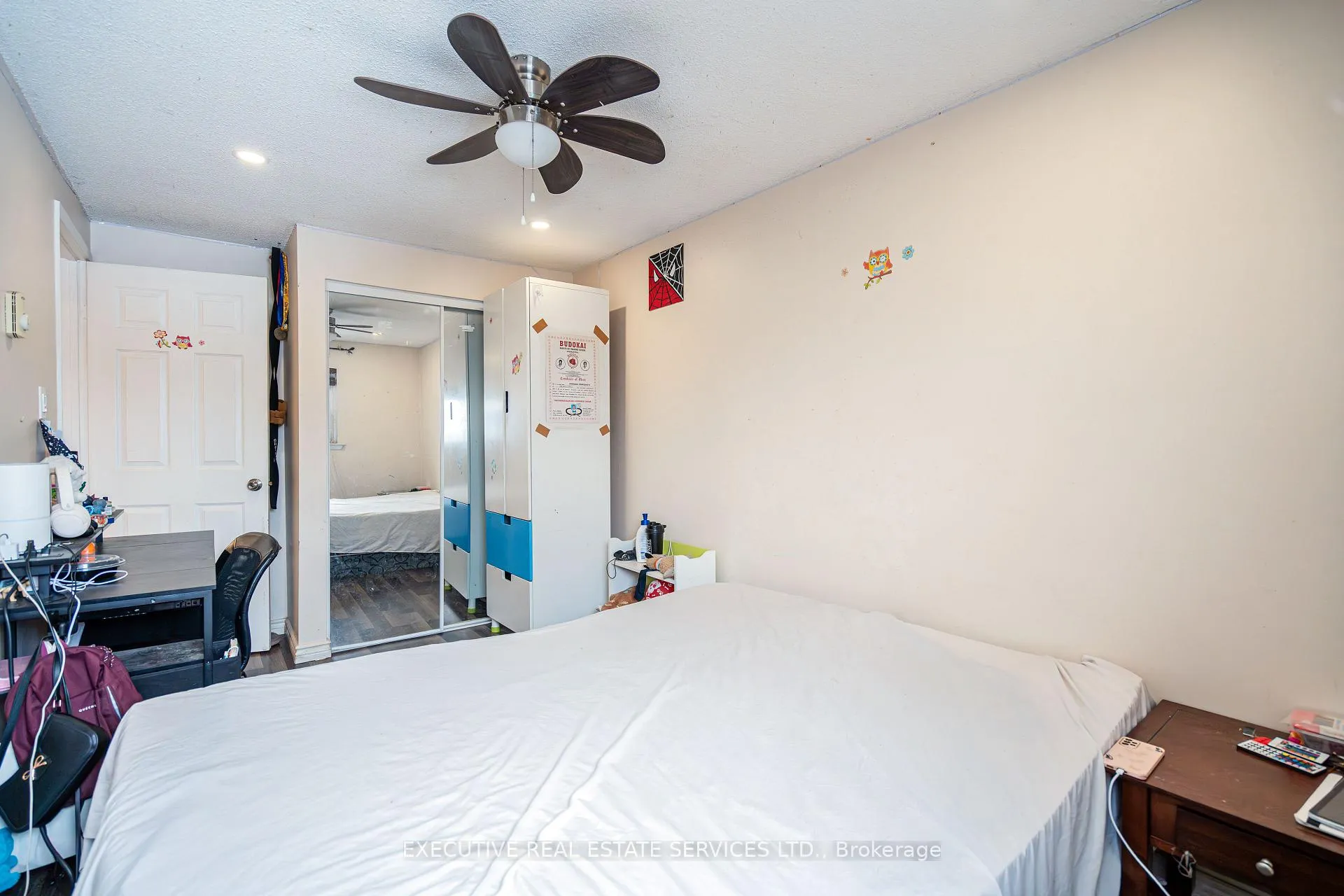 Photo 16 of 25 Briar Path, Brampton, Avondale — HOMEH