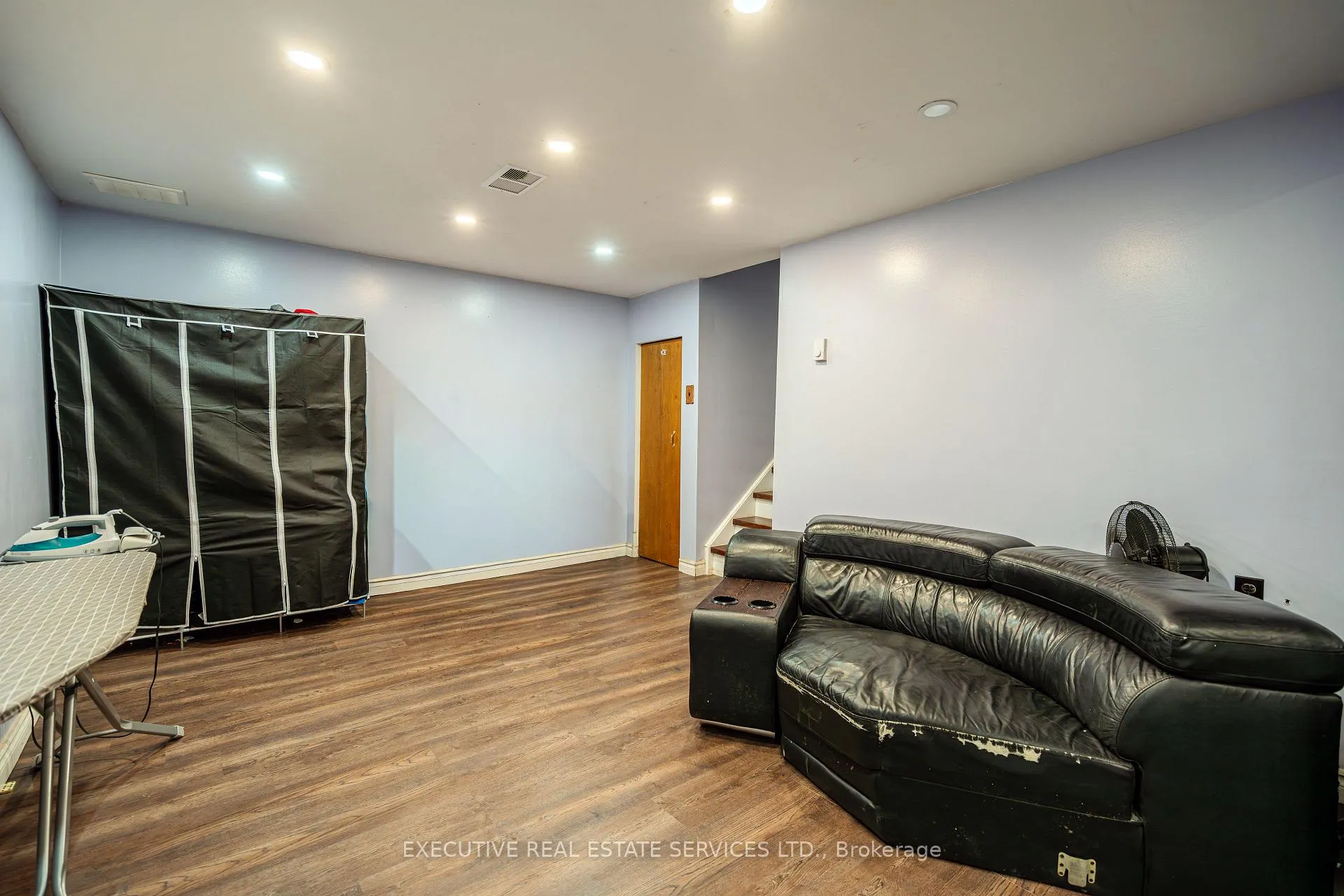 Photo 19 of 25 Briar Path, Brampton, Avondale — HOMEH