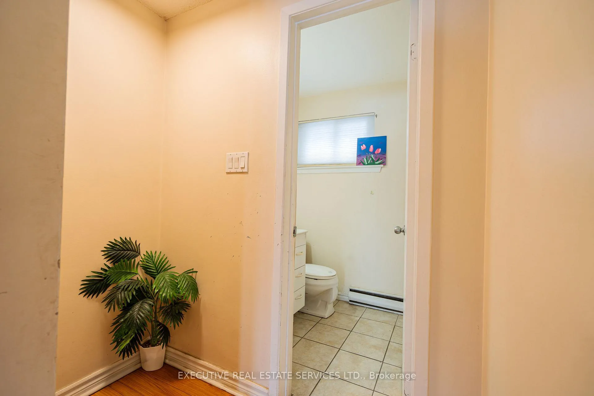 Photo 26 of 25 Briar Path, Brampton, Avondale — HOMEH