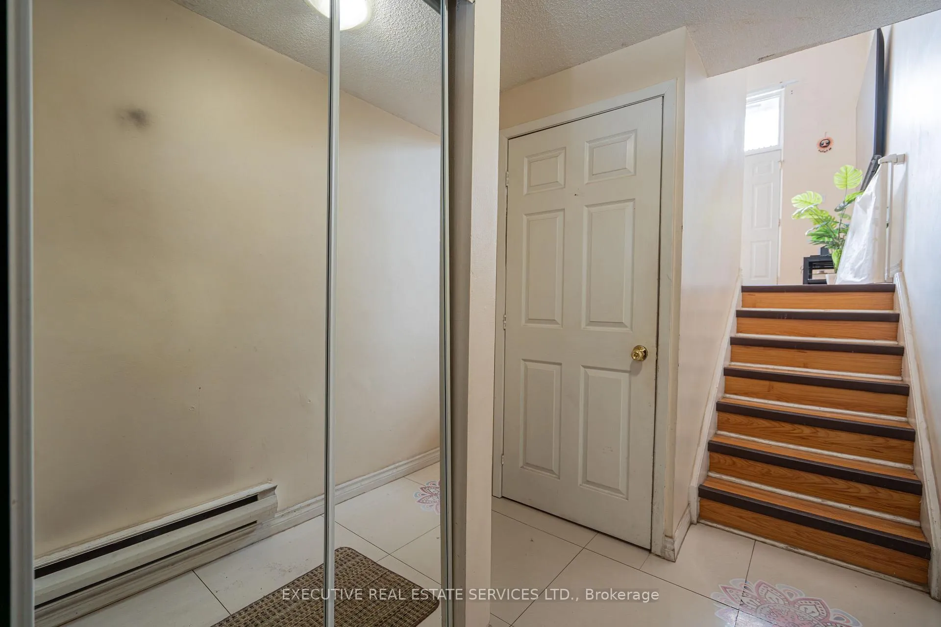 Photo 28 of 25 Briar Path, Brampton, Avondale — HOMEH