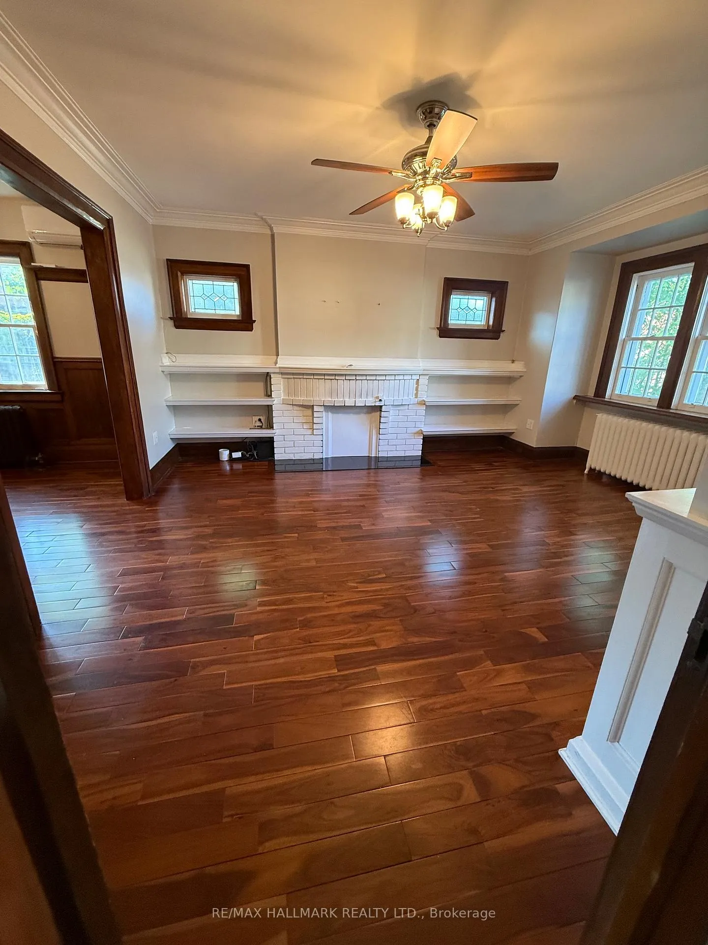 Photo 2 of 368 Mount Pleasant Road, Toronto, Rosedale-Moore Park — HOMEH