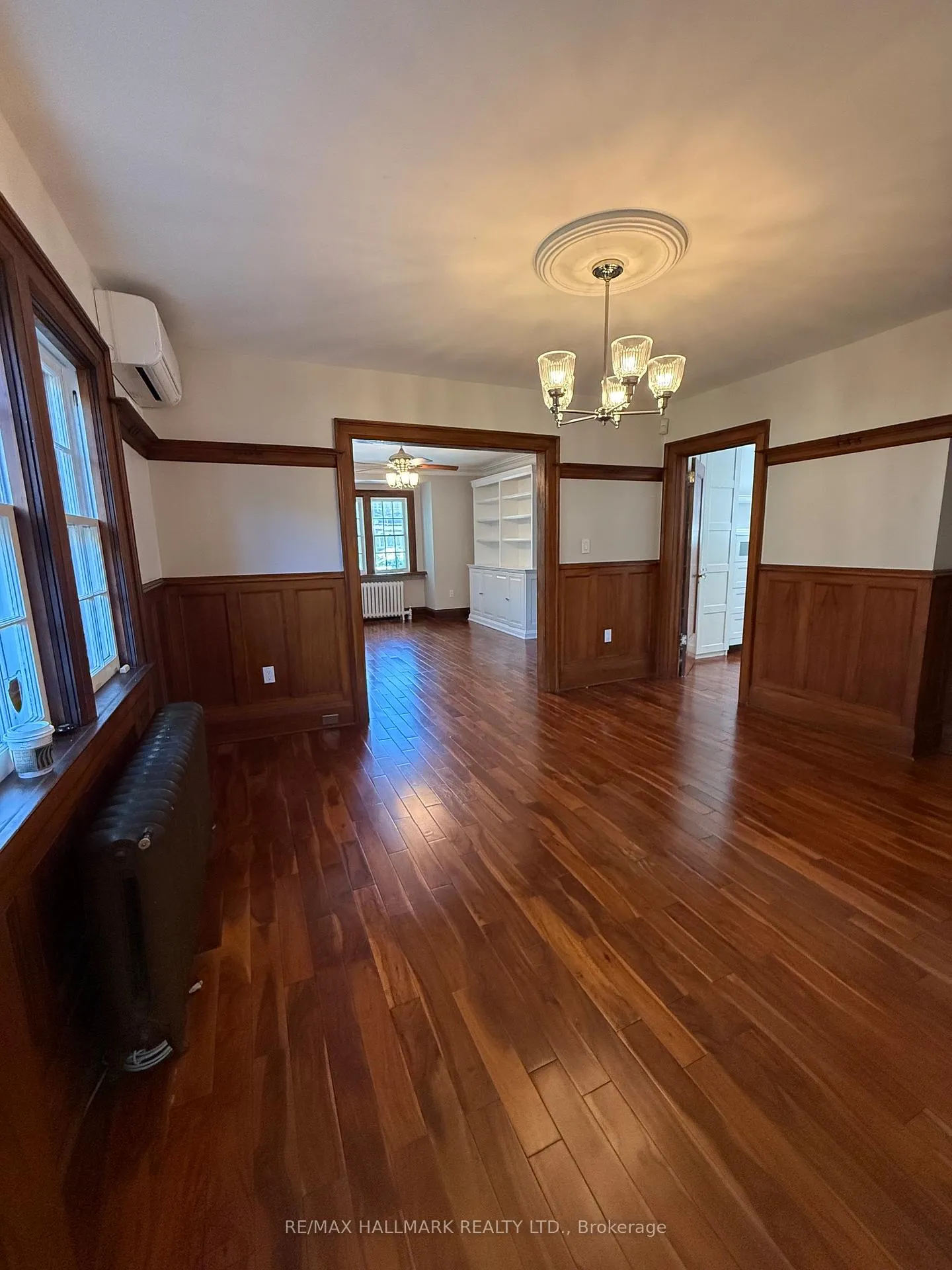 Photo 3 of 368 Mount Pleasant Road, Toronto, Rosedale-Moore Park — HOMEH