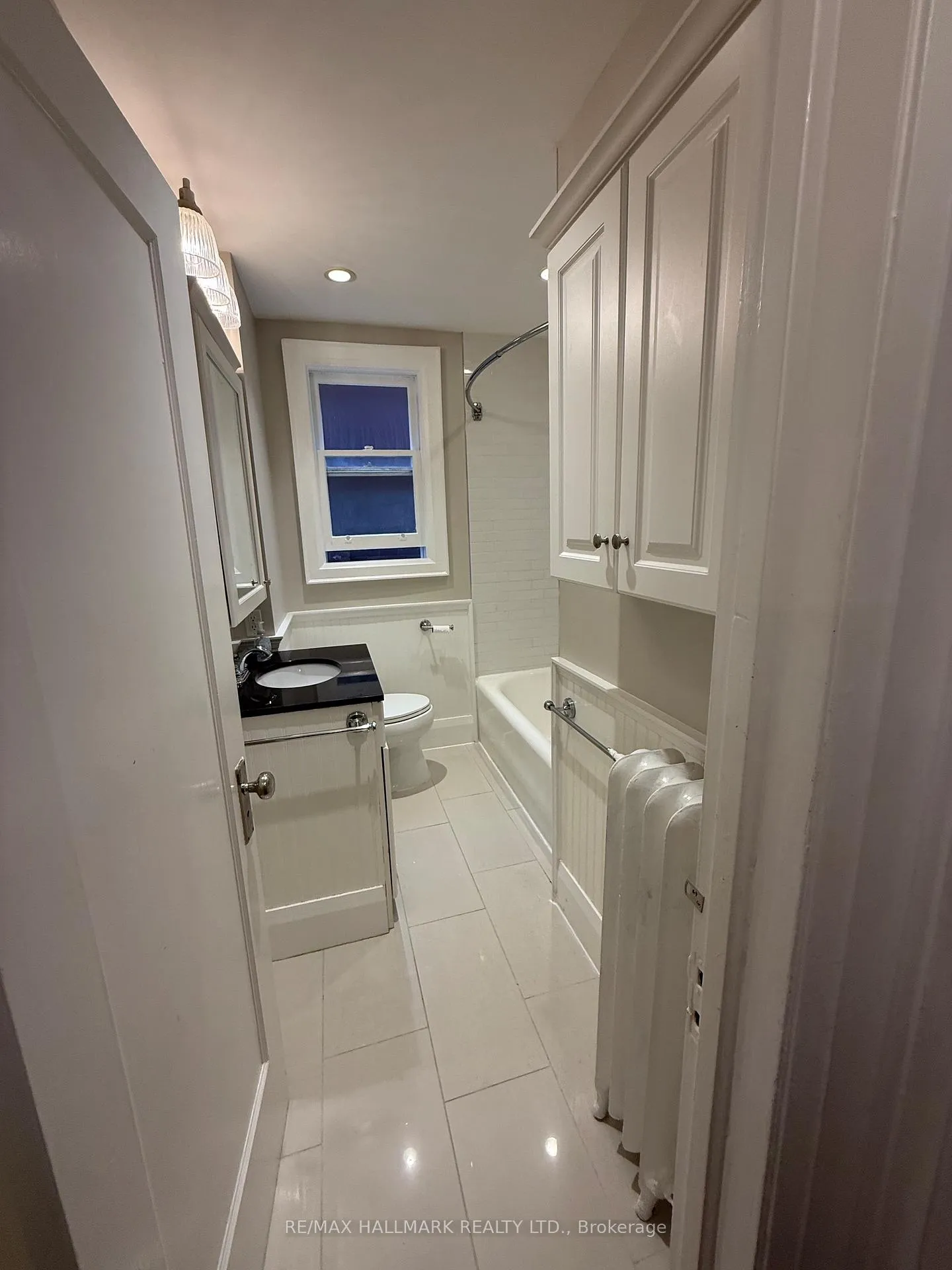 Photo 8 of 368 Mount Pleasant Road, Toronto, Rosedale-Moore Park — HOMEH