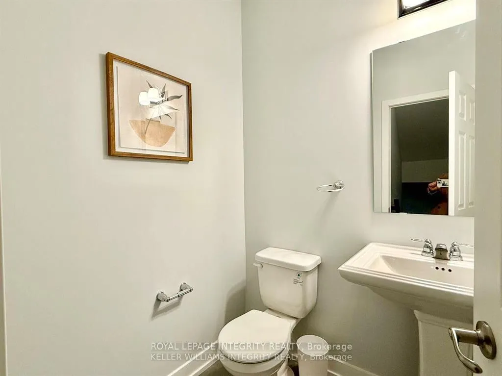 Photo 6 of 237 Anyolite Private, Ottawa, Barrhaven - Heritage Park — HOMEH