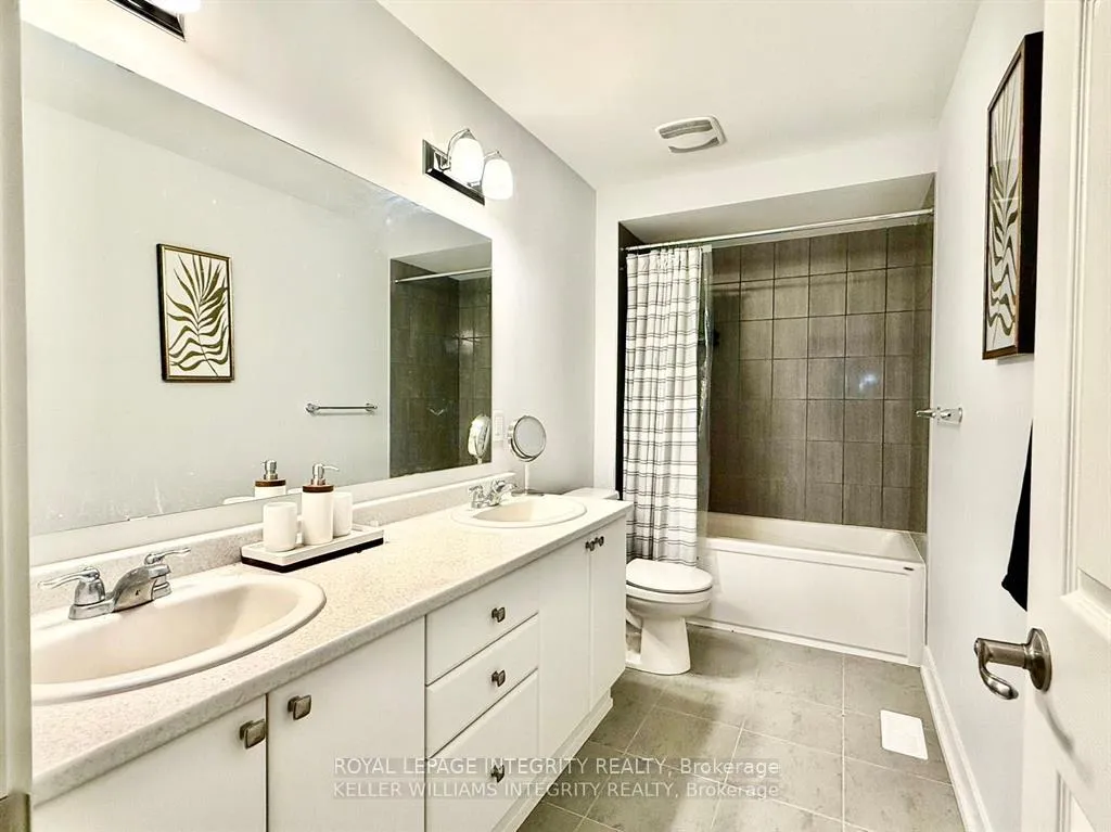 Photo 20 of 237 Anyolite Private, Ottawa, Barrhaven - Heritage Park — HOMEH
