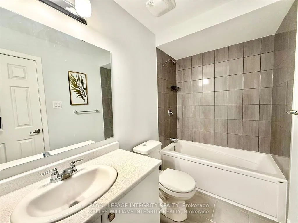 Photo 23 of 237 Anyolite Private, Ottawa, Barrhaven - Heritage Park — HOMEH