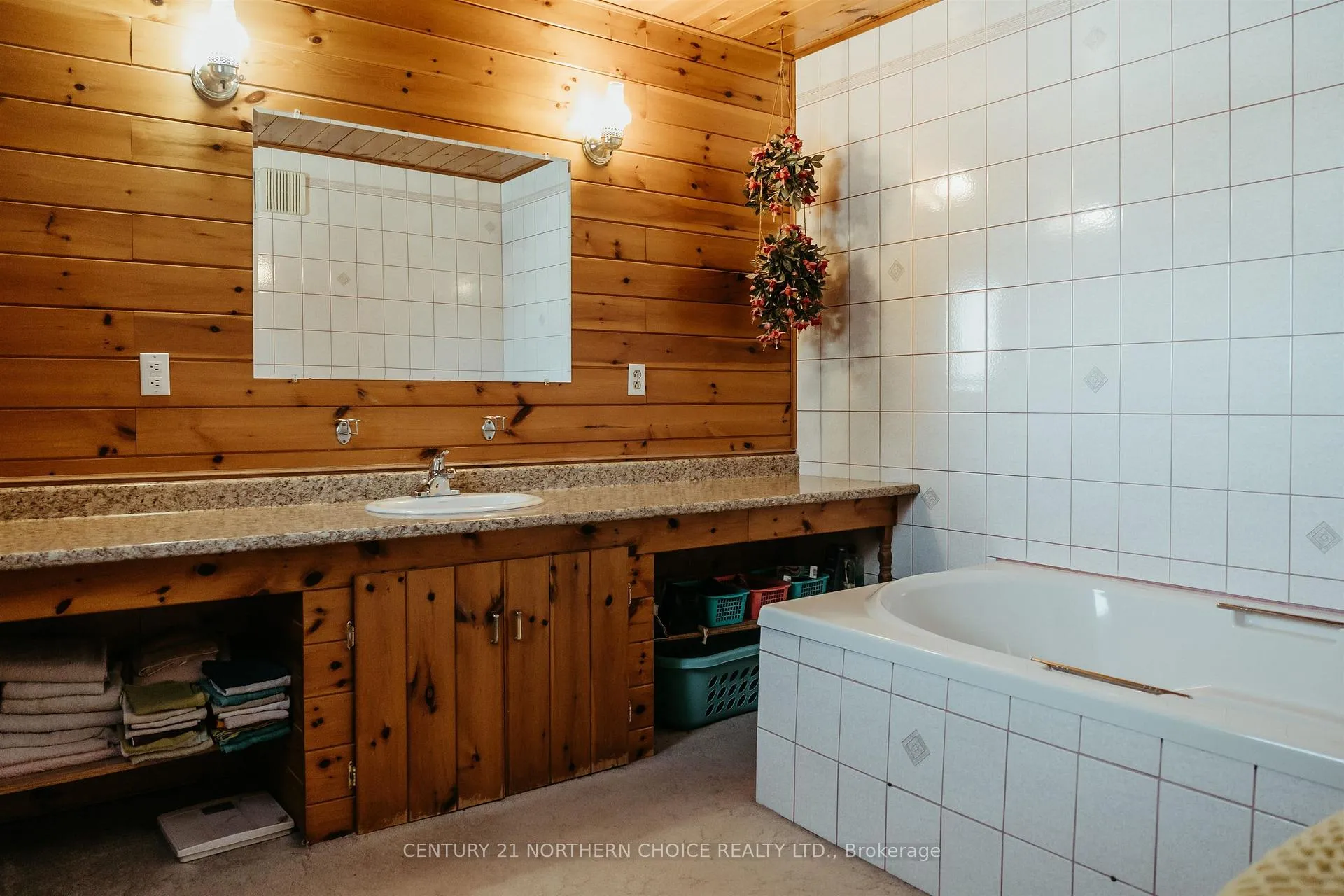 Photo 36 of 996 Redditt Road, Kenora, Redditt Road West — HOMEH