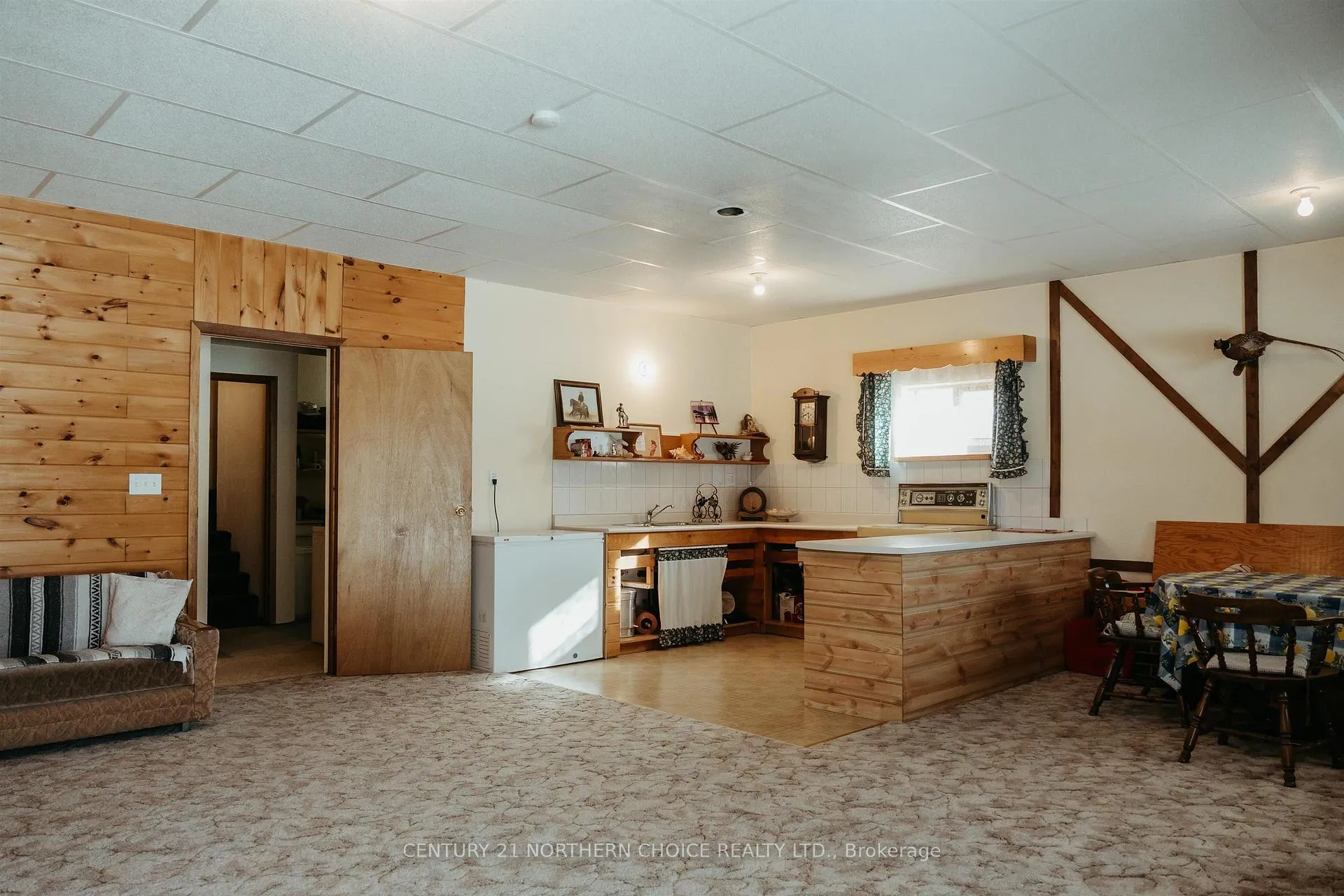 Photo 15 of 996 Redditt Road, Kenora, Redditt Road West — HOMEH
