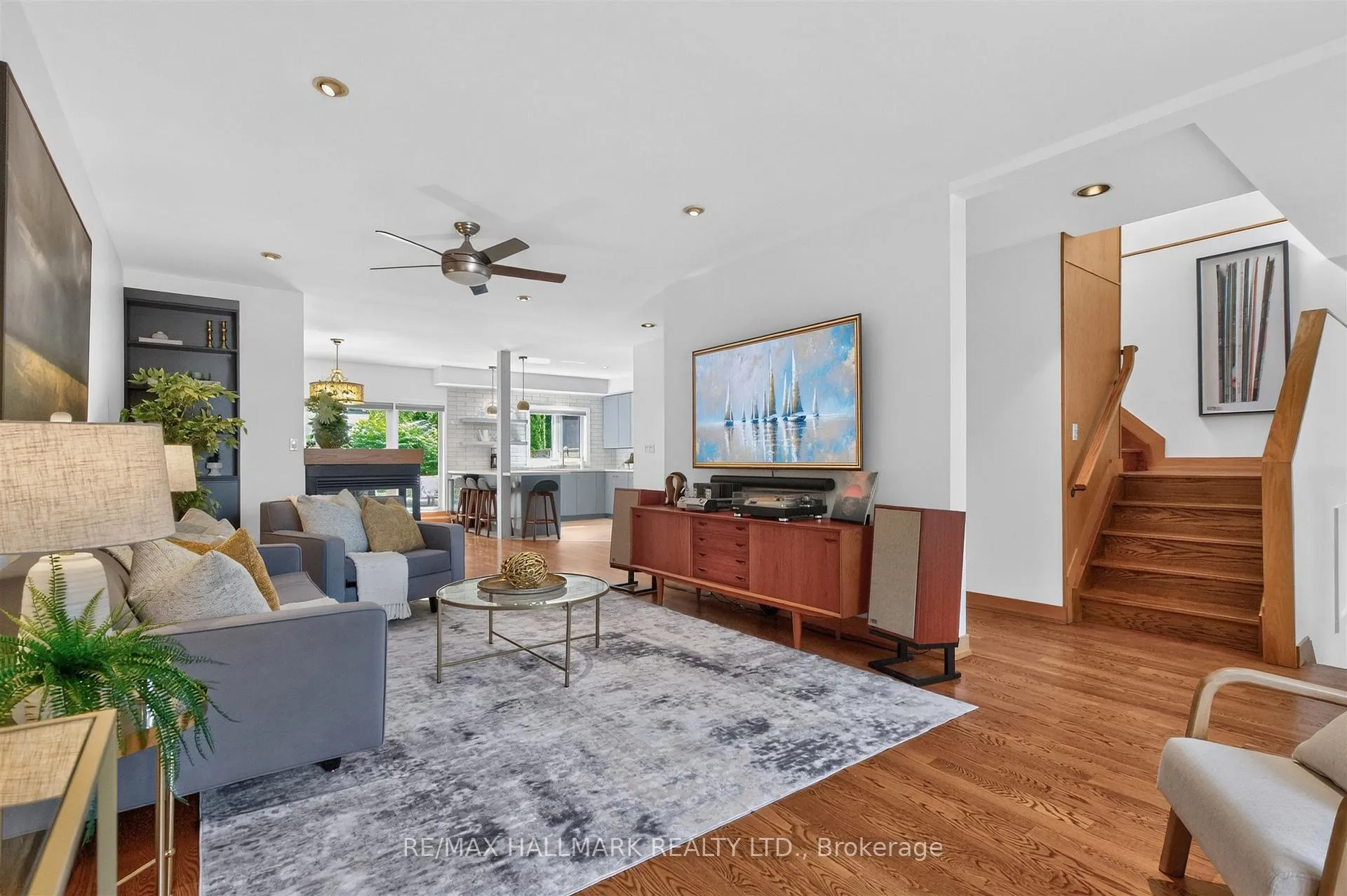 Photo 4 of 75 Hillside Drive, Toronto, Broadview North — HOMEH