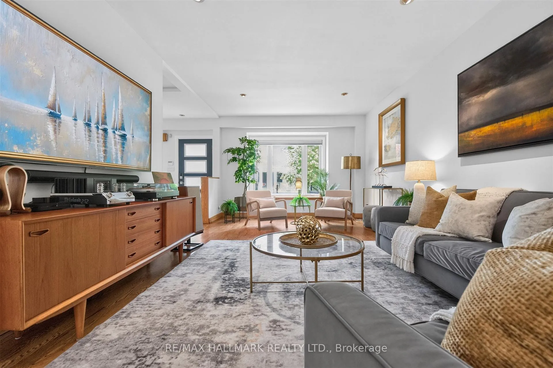 Photo 10 of 75 Hillside Drive, Toronto, Broadview North — HOMEH