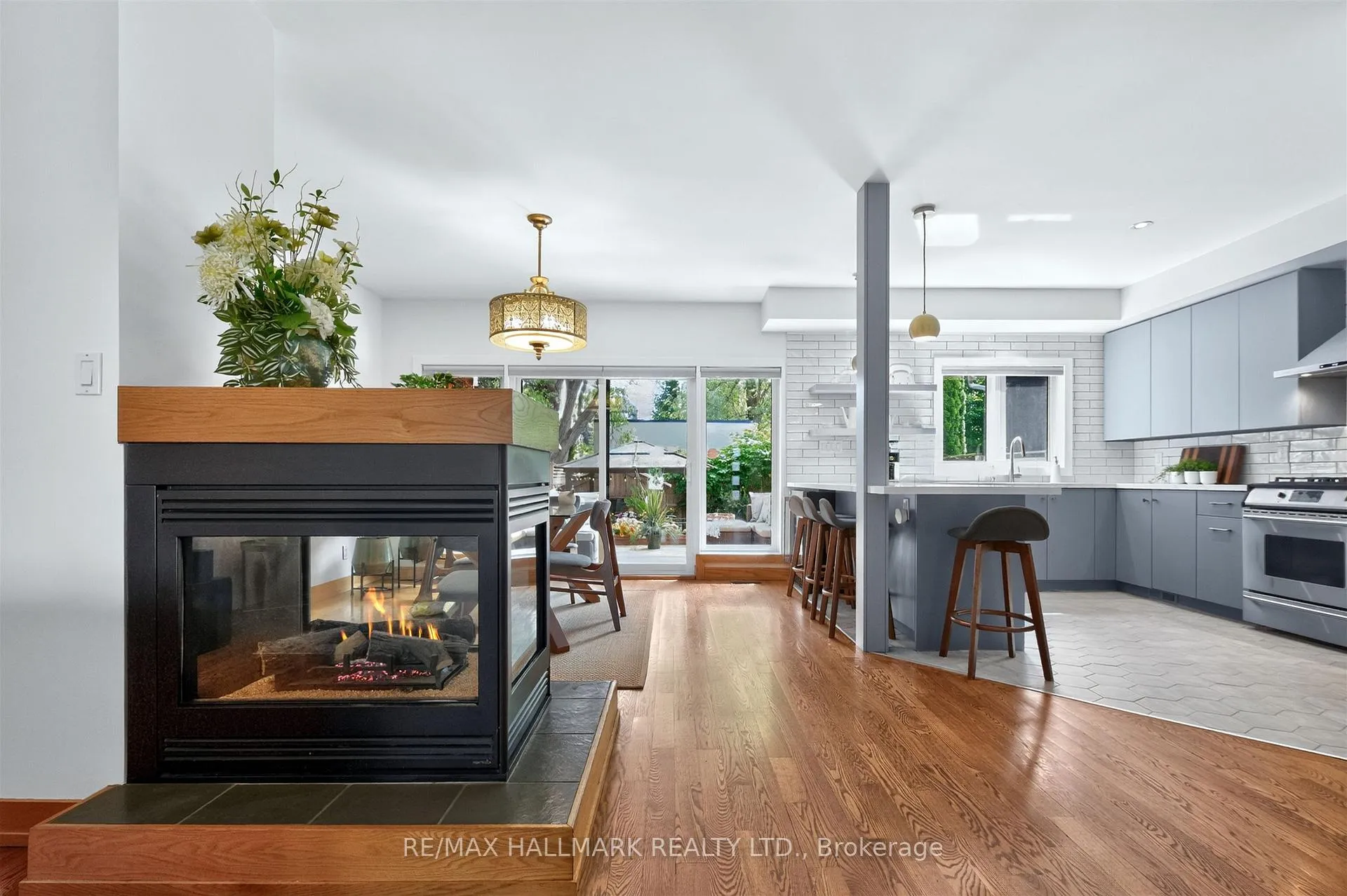 Photo 13 of 75 Hillside Drive, Toronto, Broadview North — HOMEH