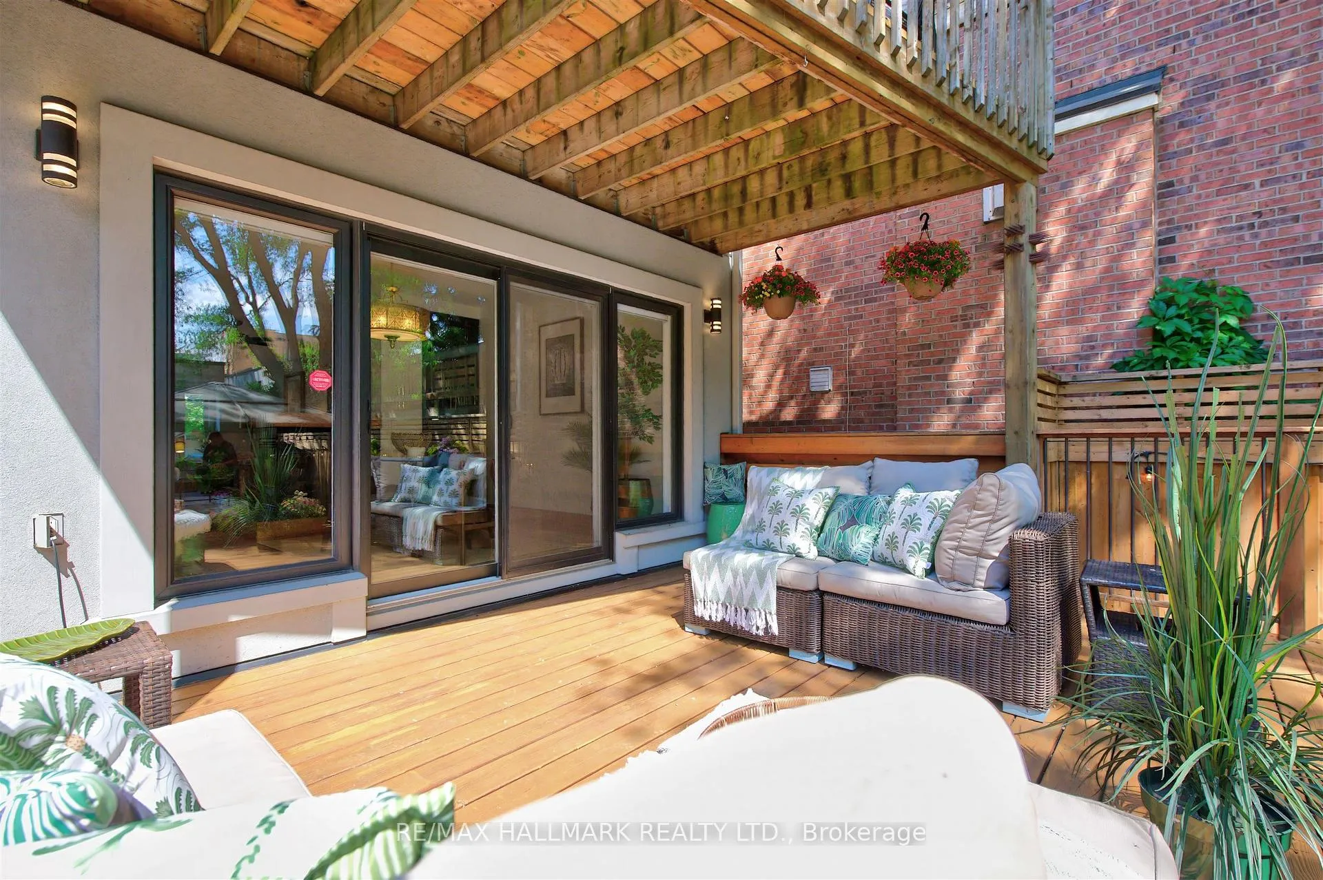 Photo 22 of 75 Hillside Drive, Toronto, Broadview North — HOMEH