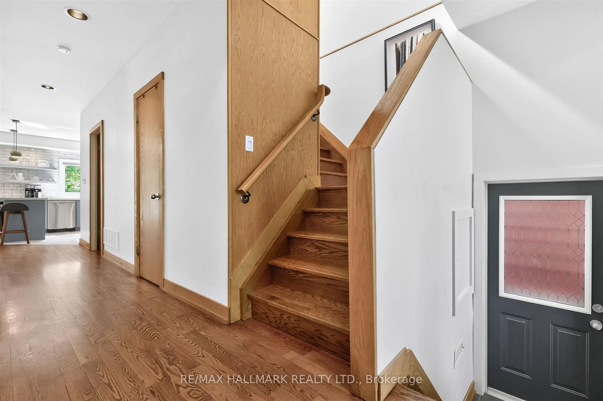 Photo 28 of 75 Hillside Drive, Toronto, Broadview North — HOMEH