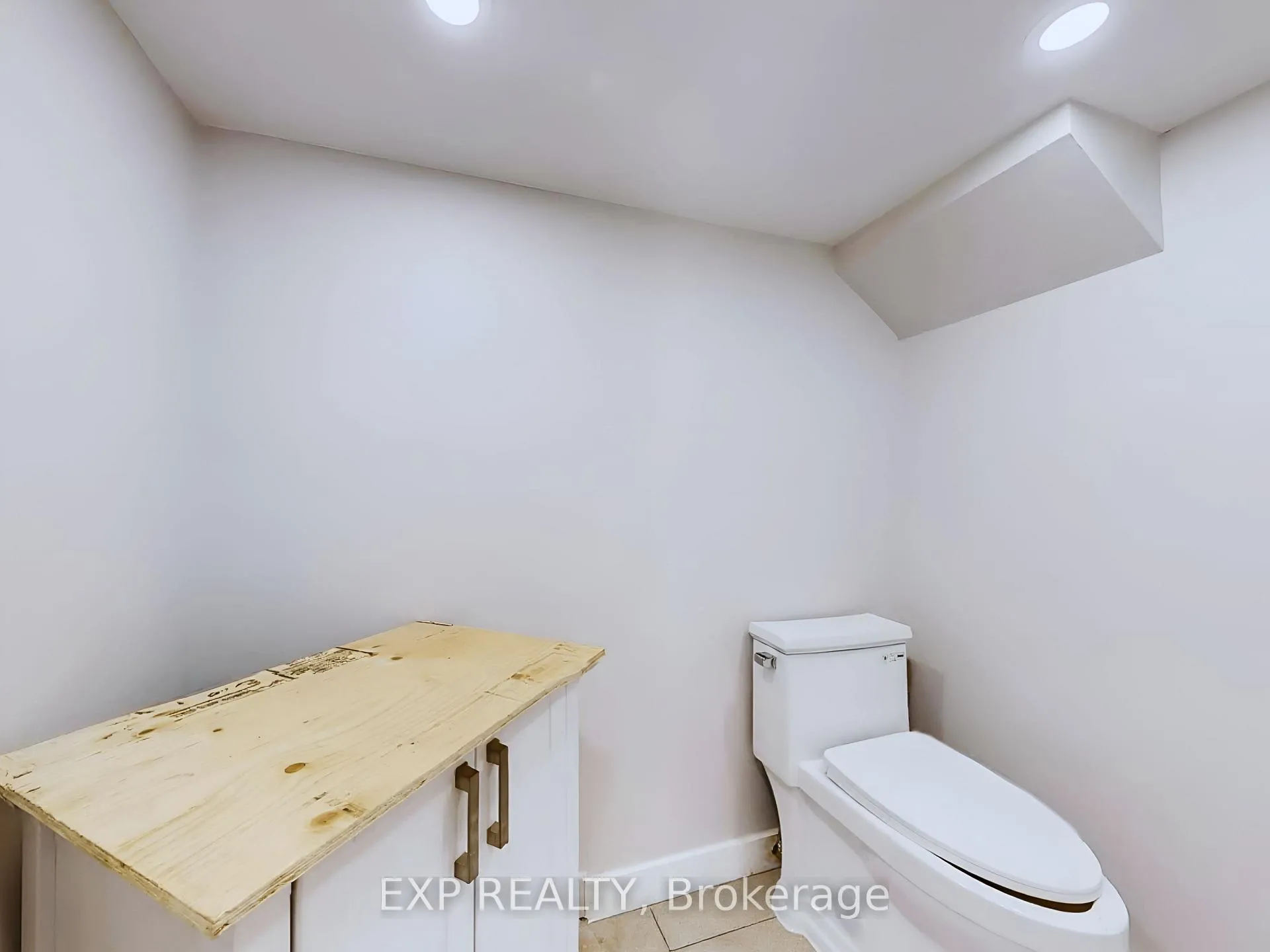 Photo 23 of Unit 2nd Floor, 200 Waterloo Avenue, Guelph, Downtown — HOMEH