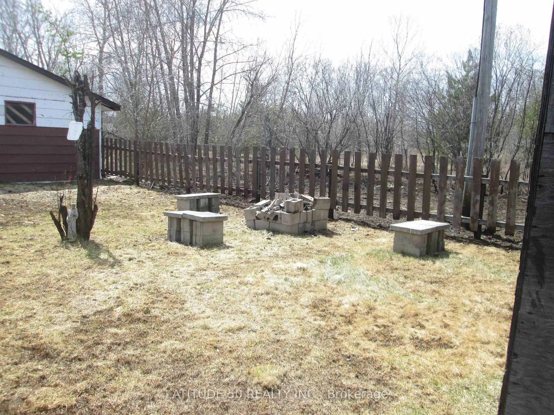Photo 6 of 208 West Street, Ignace — HOMEH