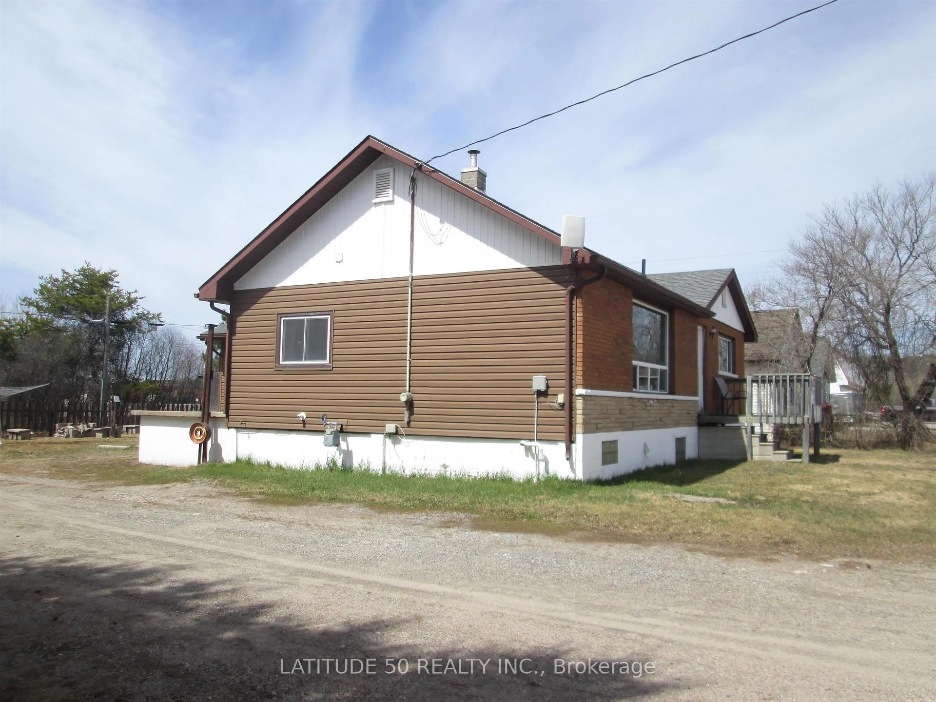 Photo 9 of 208 West Street, Ignace — HOMEH