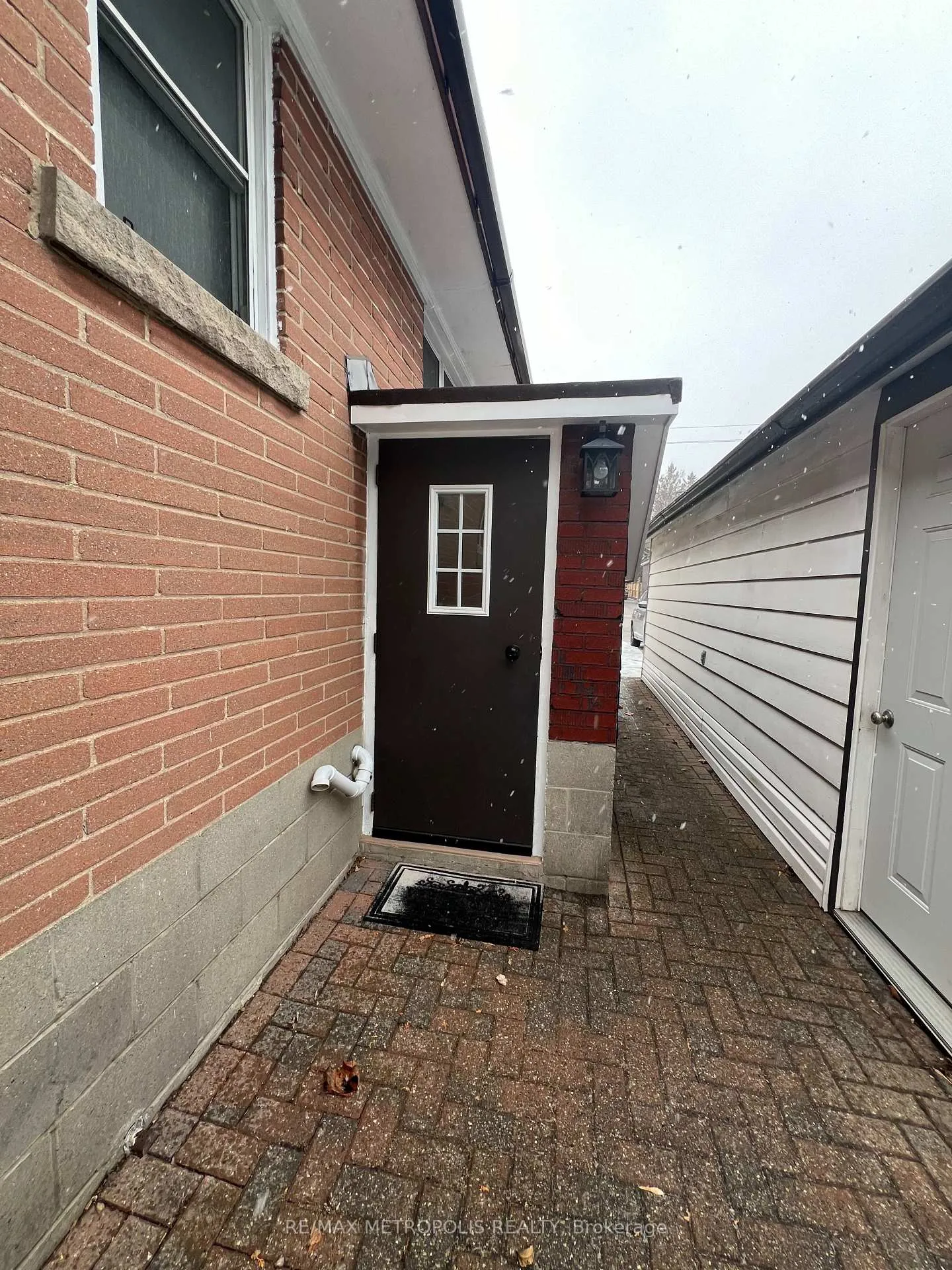 Photo 12 of Unit BSMT, 1101 King Street, Whitby, Downtown Whitby — HOMEH