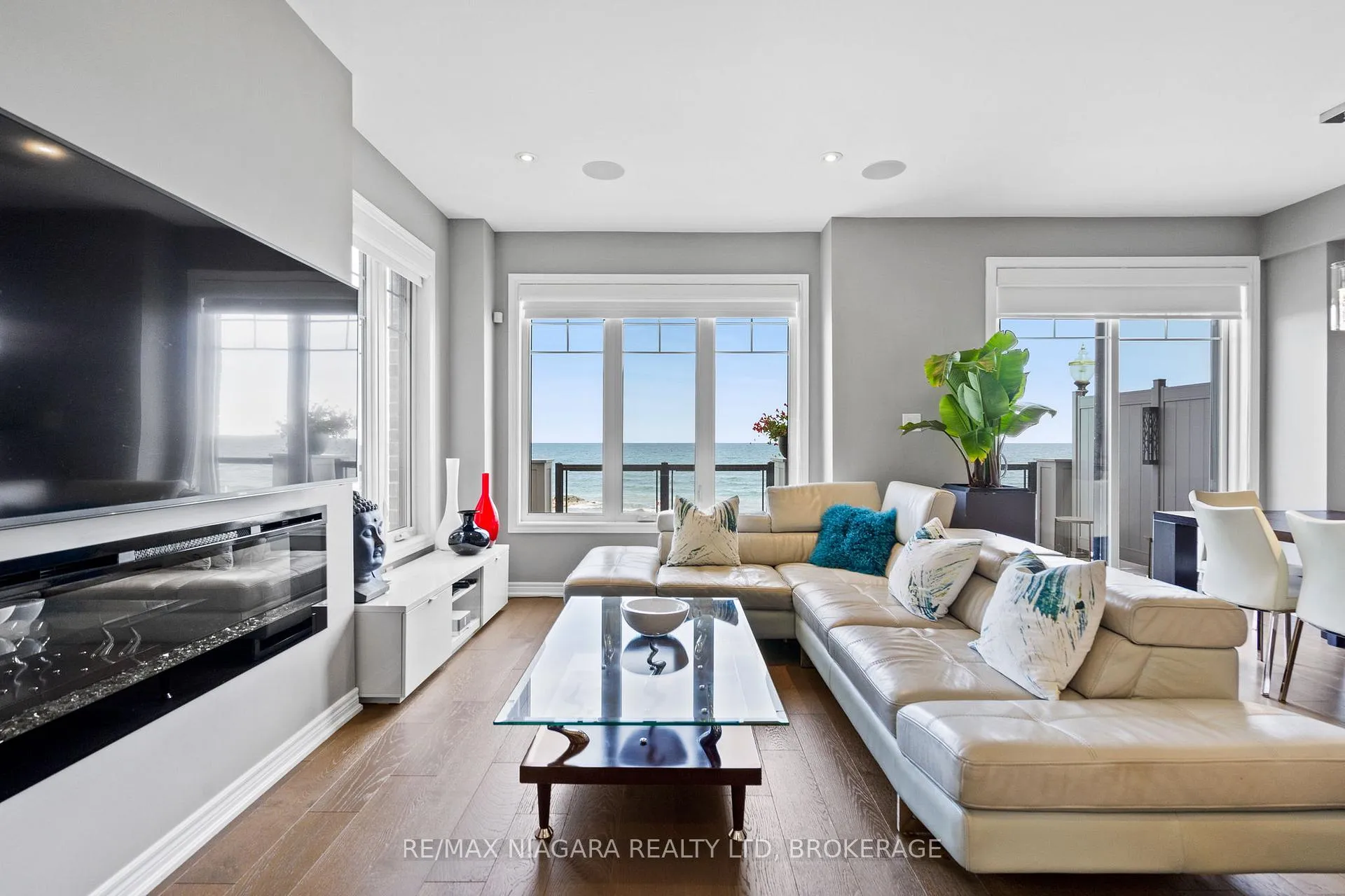 Photo 9 of 60 Waterview Lane, Grimsby, Grimsby Beach — HOMEH