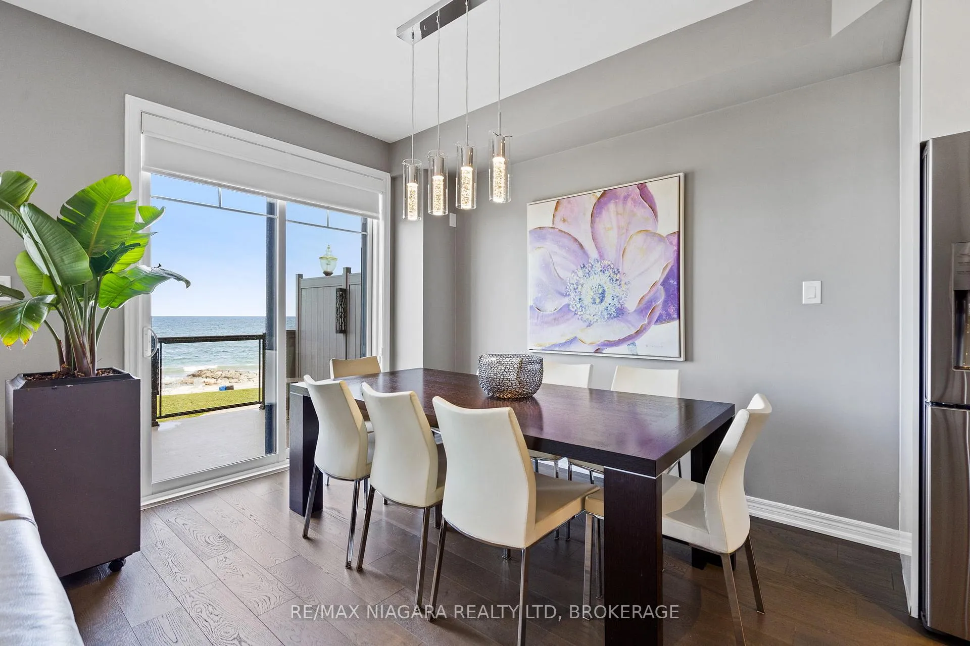 Photo 11 of 60 Waterview Lane, Grimsby, Grimsby Beach — HOMEH