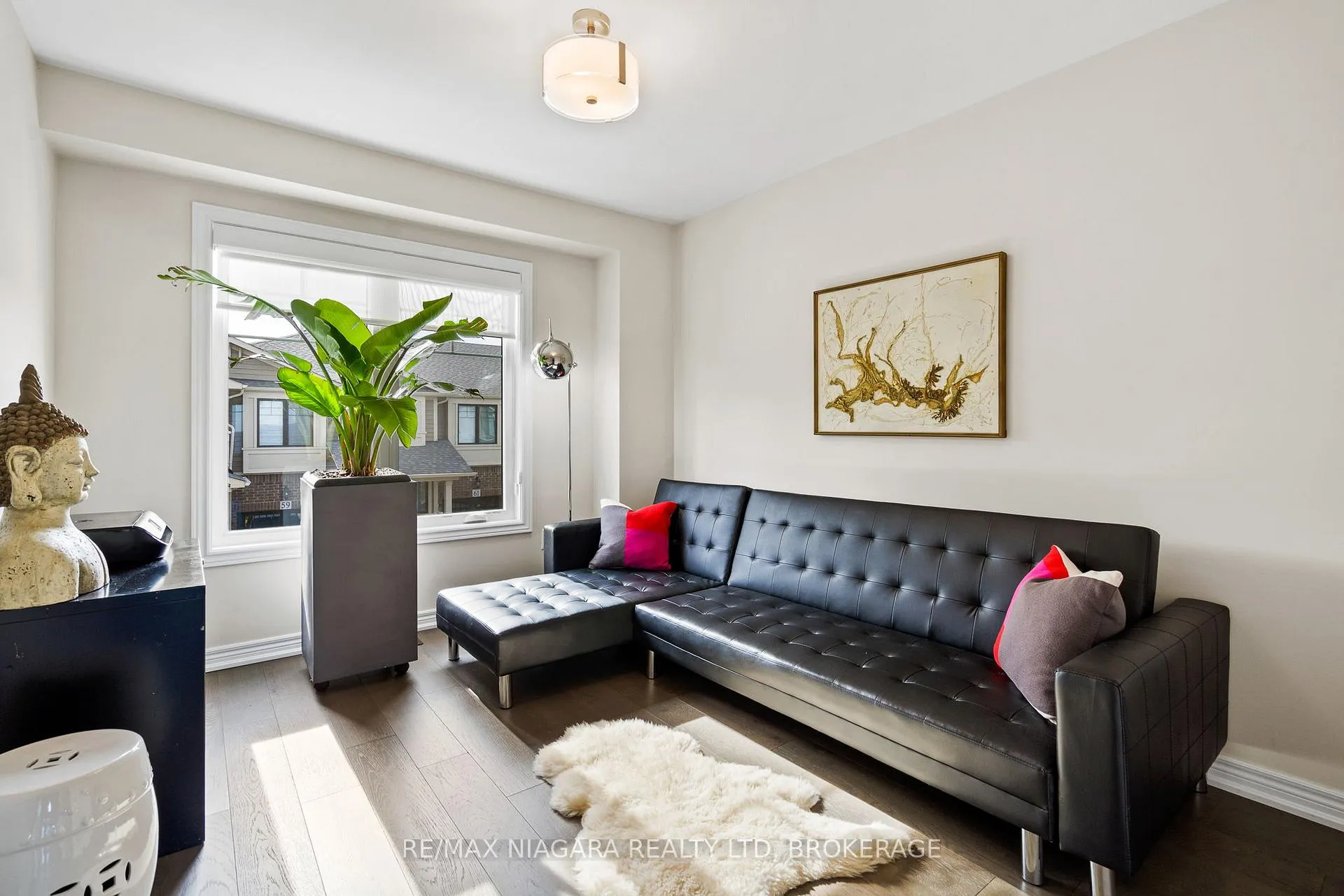 Photo 12 of 60 Waterview Lane, Grimsby, Grimsby Beach — HOMEH