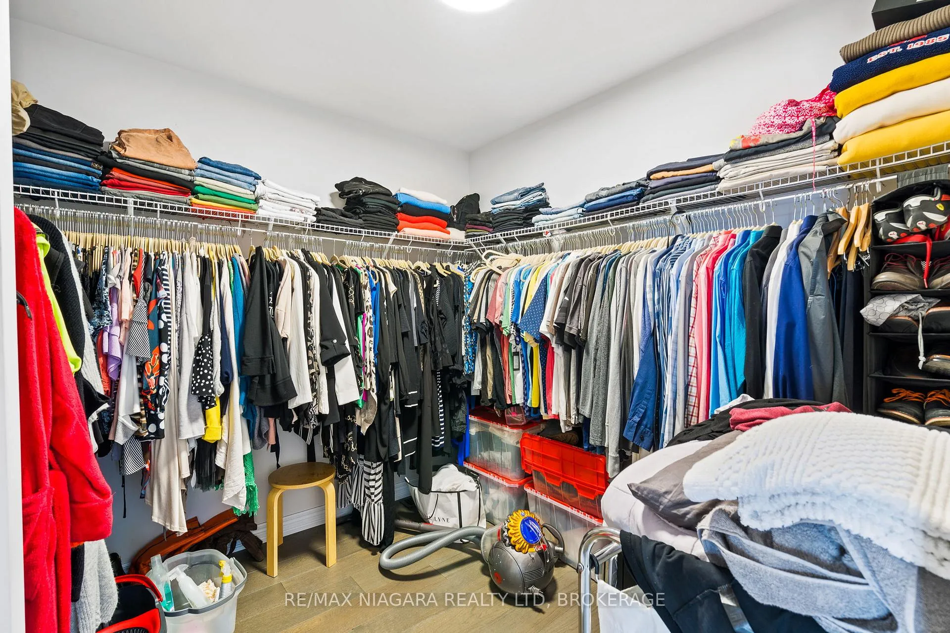 Photo 16 of 60 Waterview Lane, Grimsby, Grimsby Beach — HOMEH