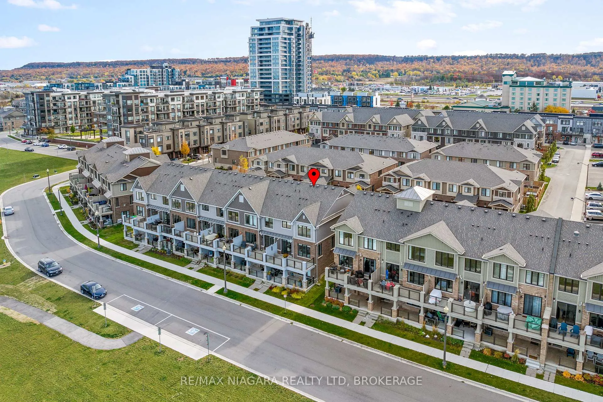 Photo 29 of 60 Waterview Lane, Grimsby, Grimsby Beach — HOMEH