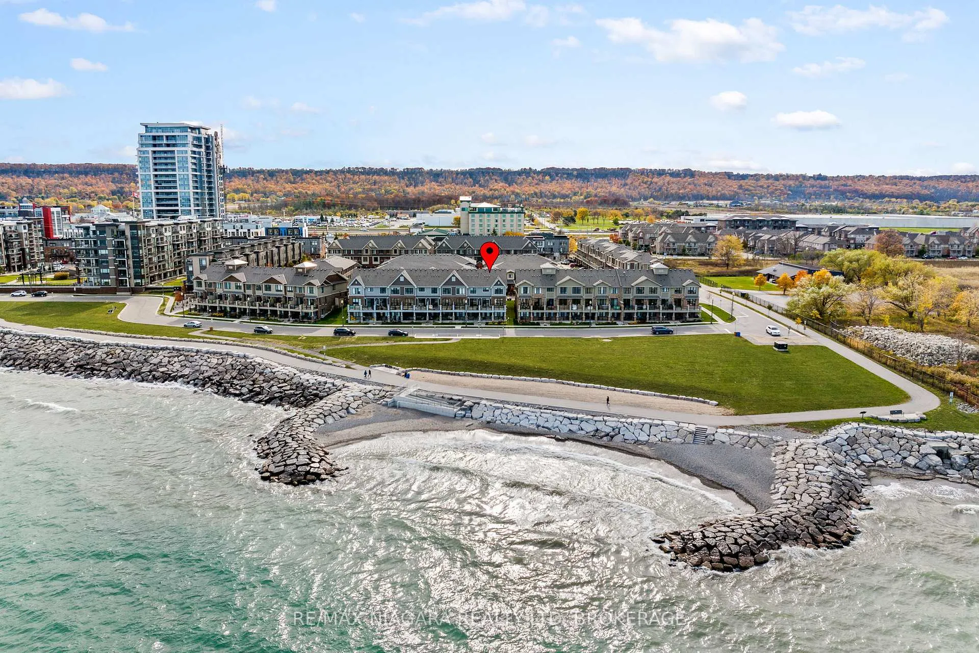 Photo 31 of 60 Waterview Lane, Grimsby, Grimsby Beach — HOMEH